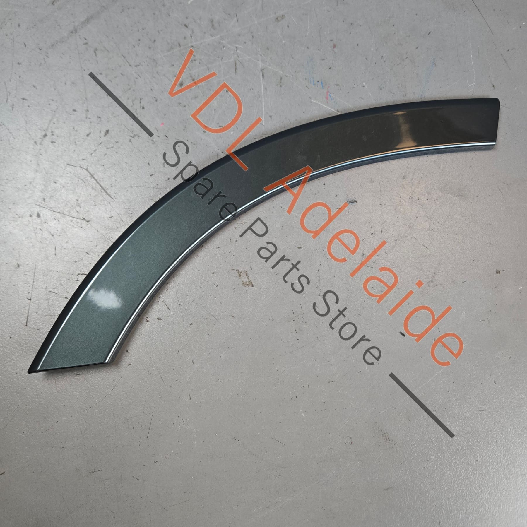 575854970CGRU 575854970C   Cupra Ateca Right Rear Door Wheel Arch Moulding 575854970C GRU 9S / X6T Camouflage Green Metallic