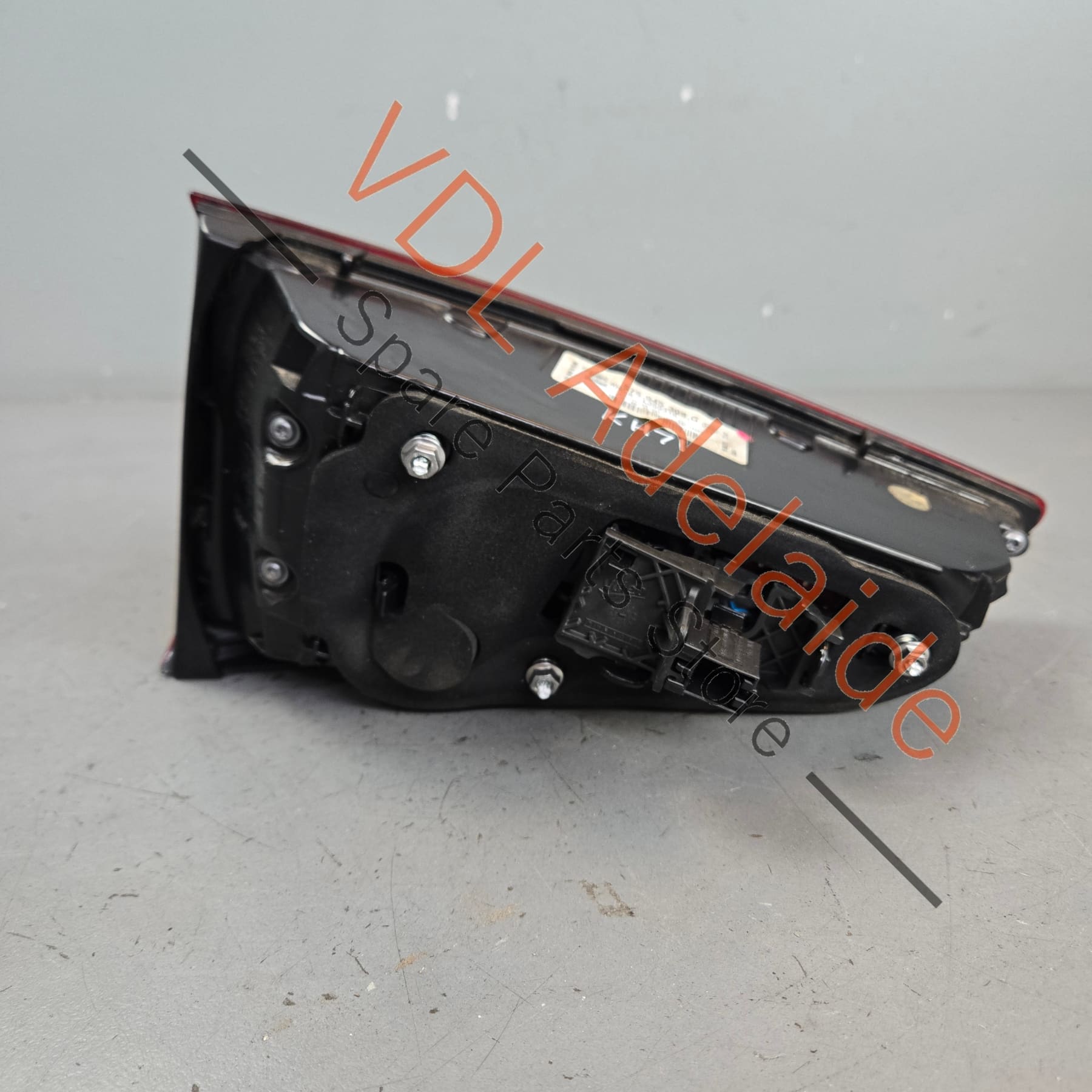 575945308G    Cupra Ateca Rear Right Inner LED Tail Light 575945308G