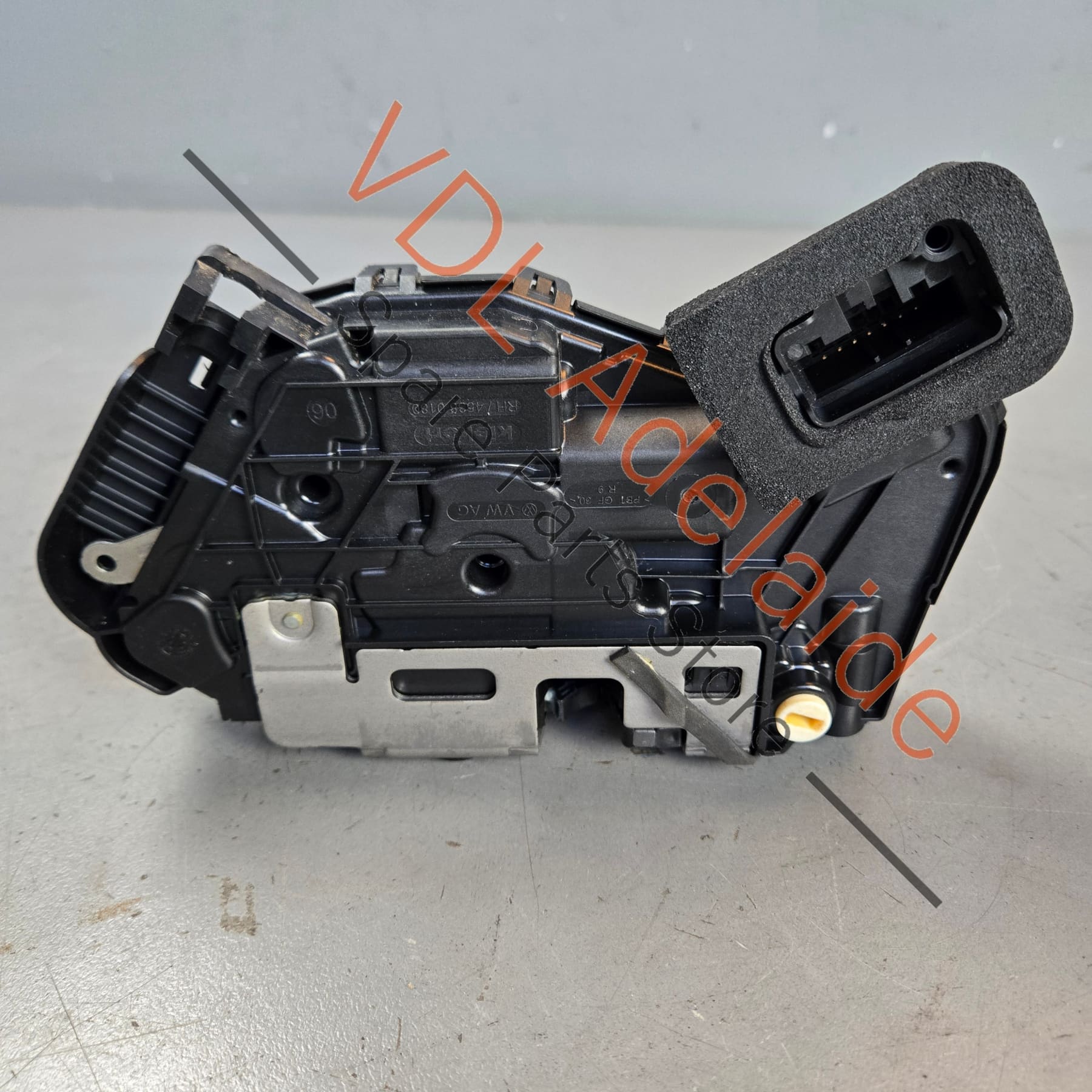 5TA839016Q    Cupra Ateca Left Rear Door Lock Mechanism for Keyless entry vehicles 5TA839016Q