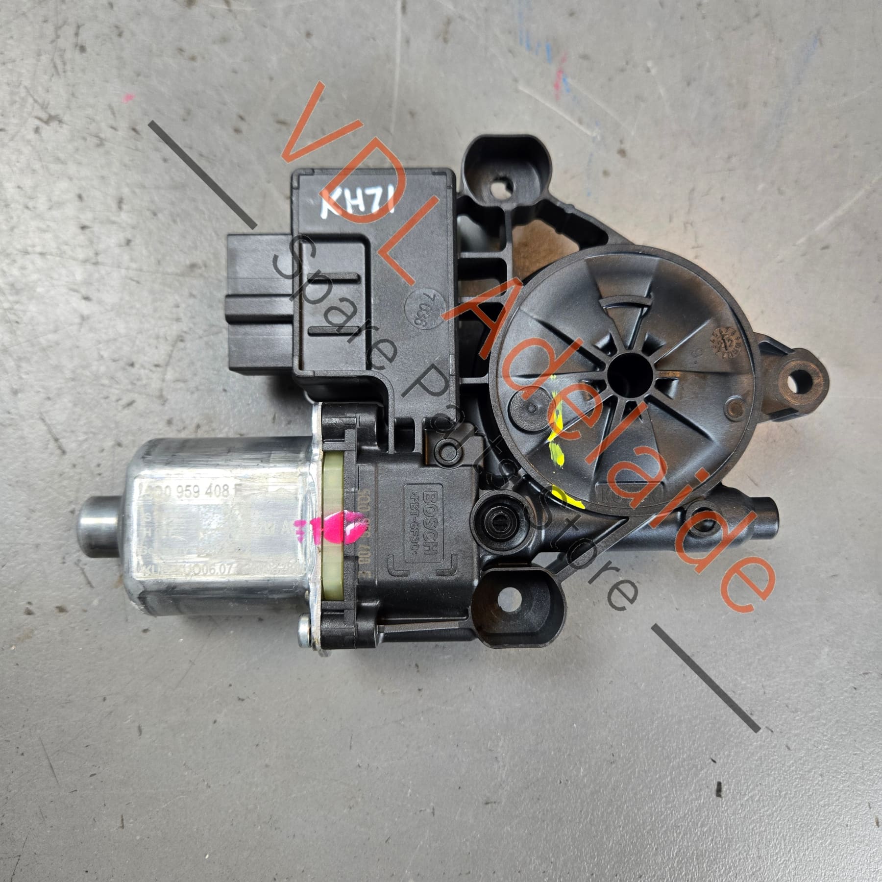 5Q0959408E    Cupra Ateca Rear Right Window Motor 5Q0959408E