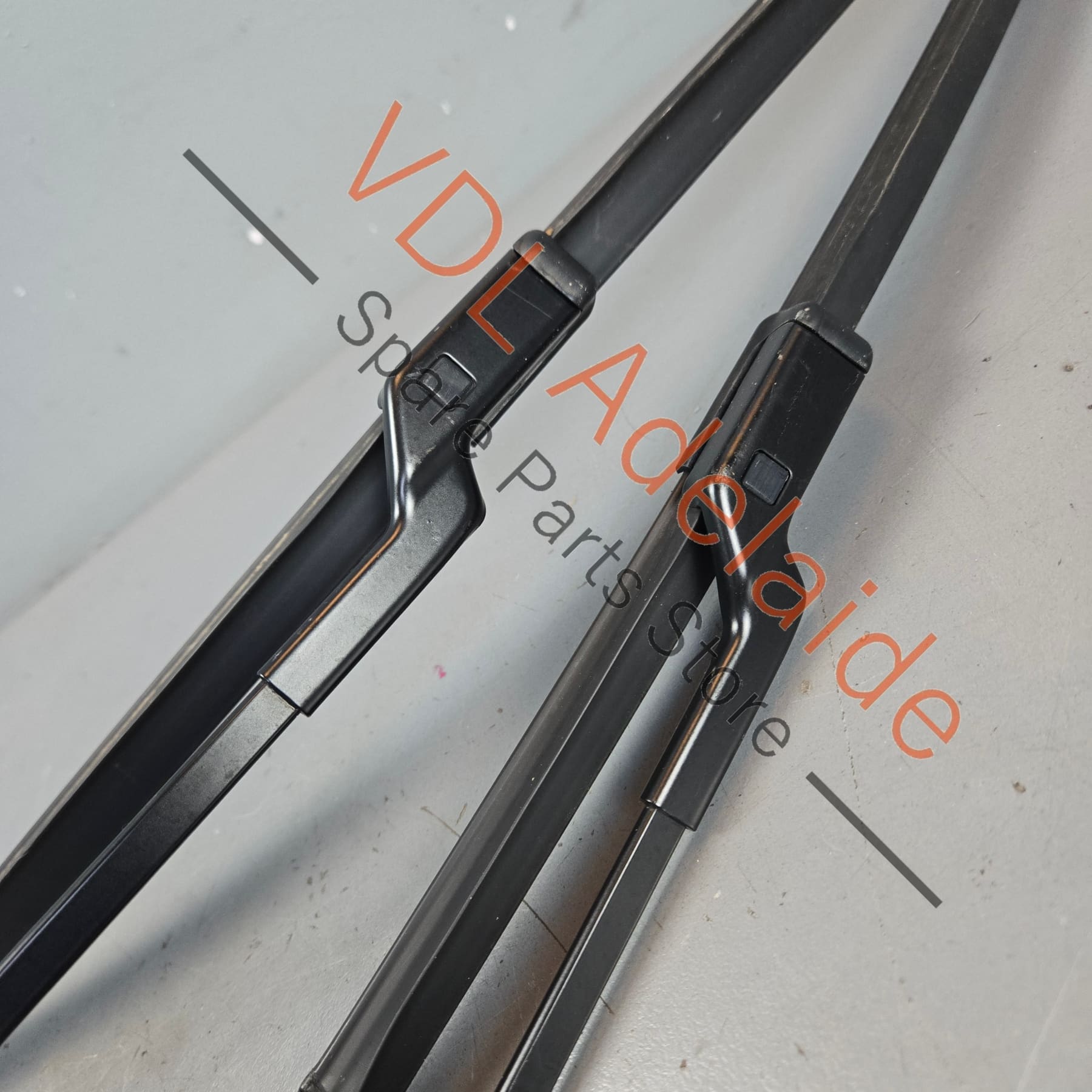 577955410A 577955409B   Cupra Ateca Windscreen Wiper Arms Left & Right Pair 577998002C 577955409B 577955410A