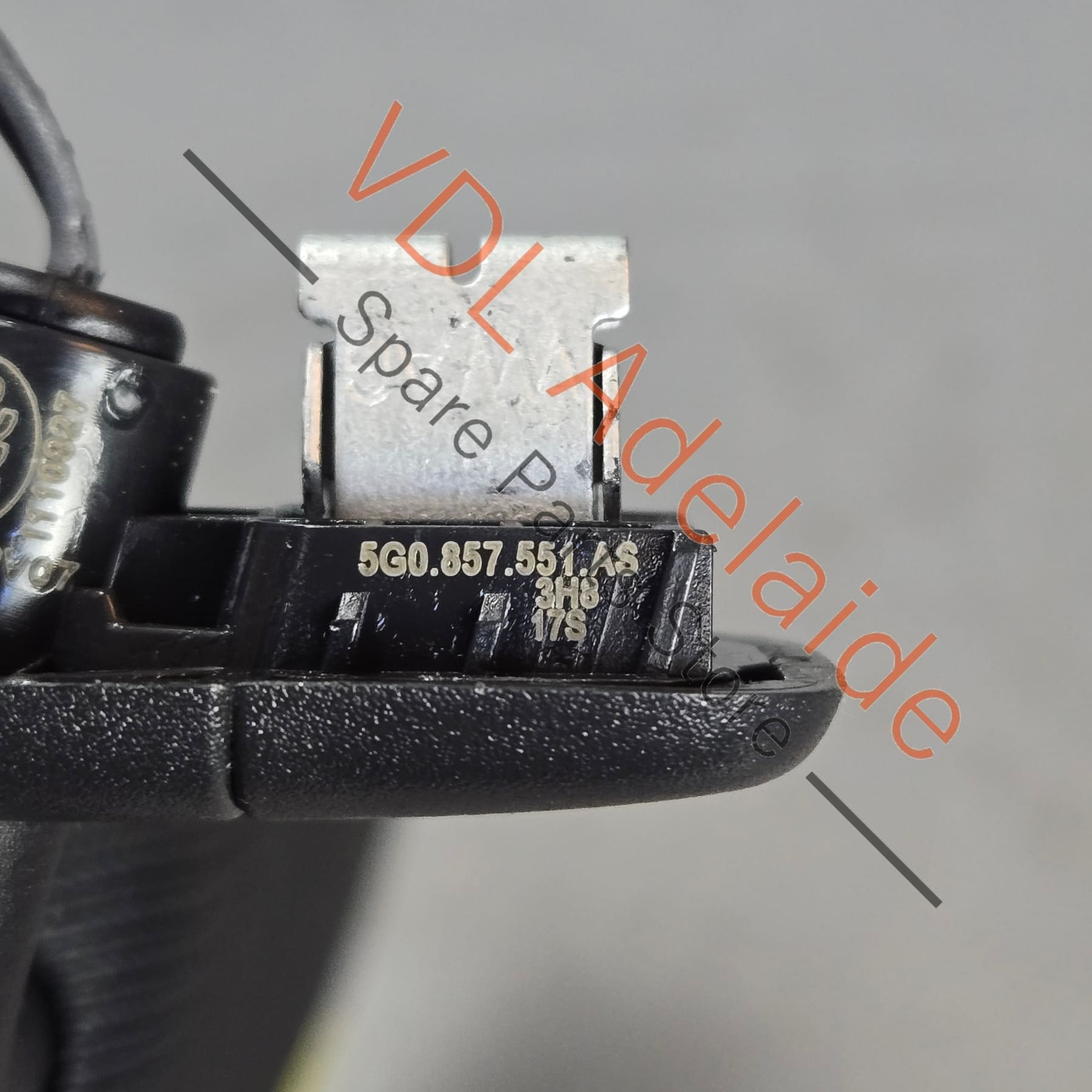 5G0857551AS3H8 5G0857551AS   Cupra Ateca Left Sun Visor 5G0857551AS 3H8 Illuminated with mirror Black