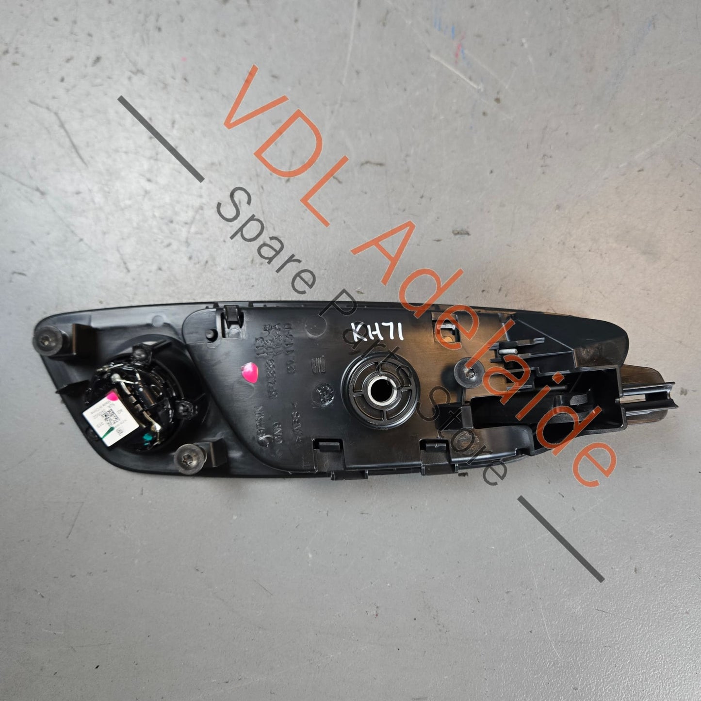 5F4839113B 5F4839113EQWA   Seat Leon Cupra Ateca Interior Door Handle Pull 5F4839113B Left Rear