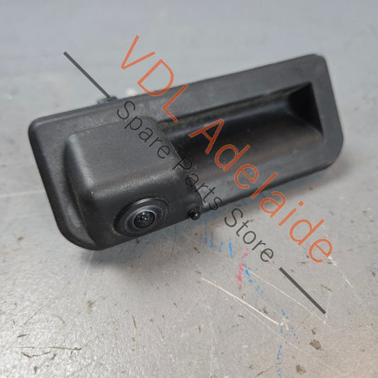 8W8827566C    Genuine Audi Q5 Cupra Ateca Rear View Camera & Trunk Boot Release Button 8W8827566C