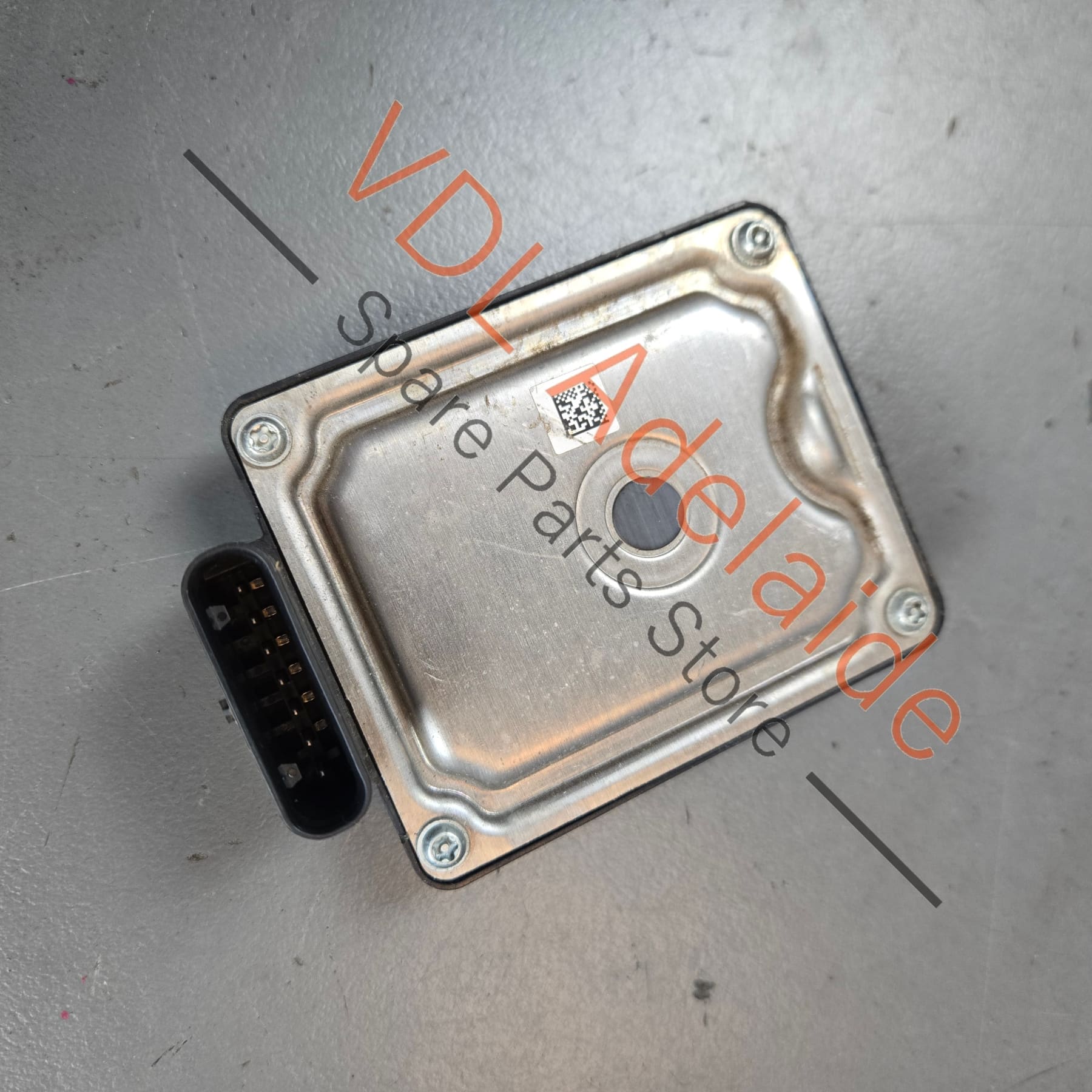 2Q0907561J    VW Audi Cupra Front Adaptive Cruise Control Radar Sensor 2Q0907561J