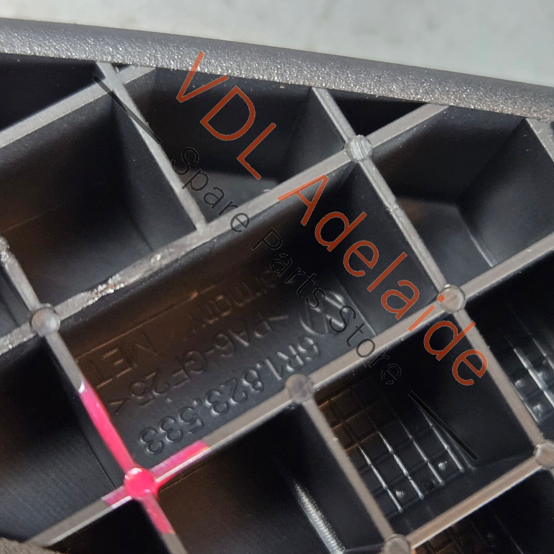 517823633B 3G0823533   Cupra Ateca Bonnet Lock Release Handle Interior 3G0823533 517823633B
