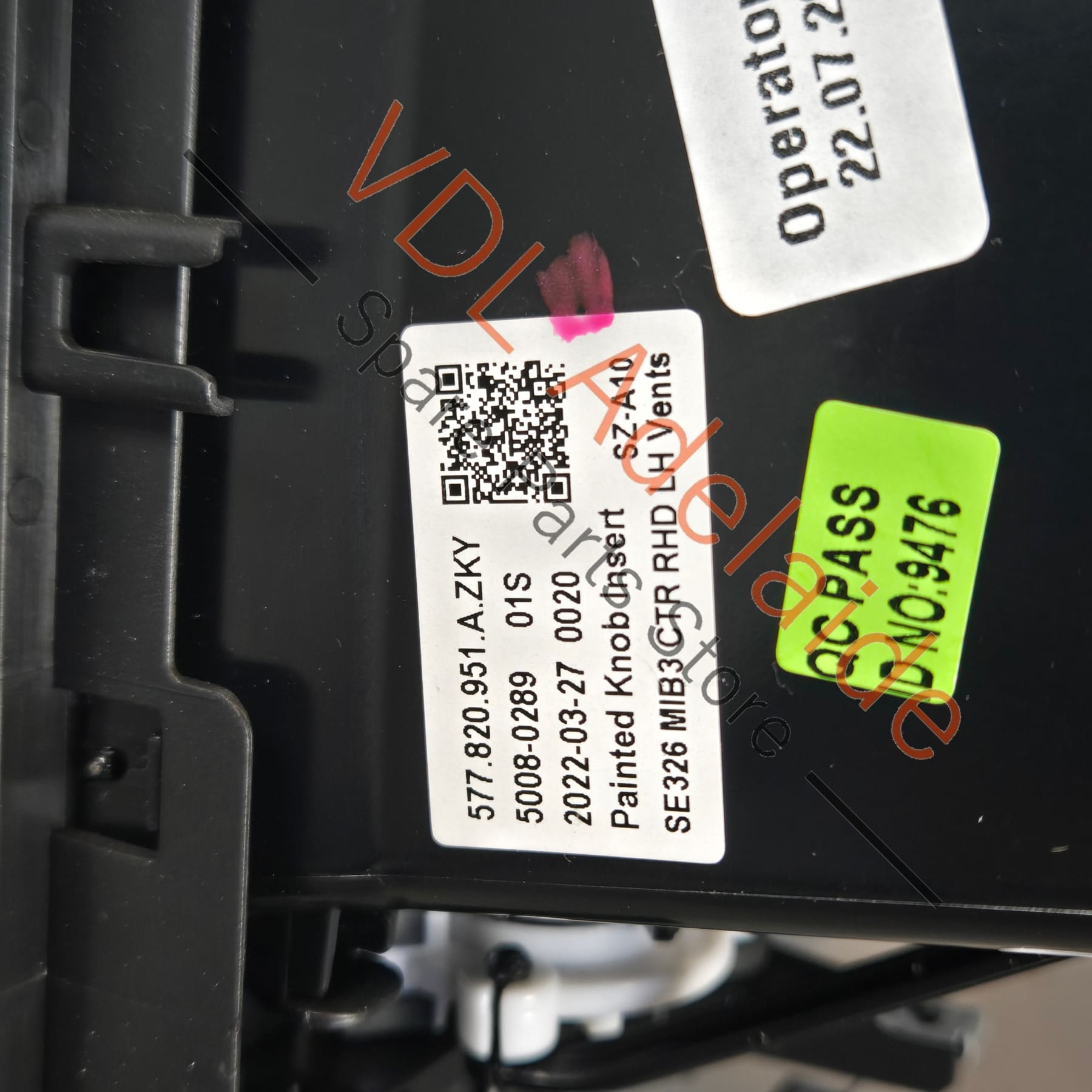 577820951A 577820951AZKY   Cupra Ateca Centre Dashboard Air Vent & Cover Trim Interior 577820951A  ZKY