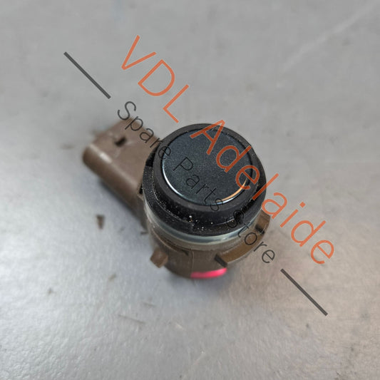 5Q0919297B    VW Audi Side Facing Parking Sensor 5Q0919297B Cupra 9S / X6T Camouflage Green Metallic
