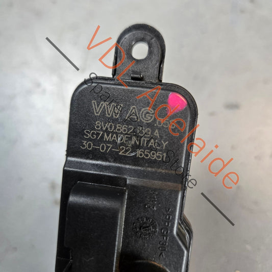 8V0862159A    Cupra Ateca Fuel Filler Door Actuator Lock 8V0862159A Gas Cap
