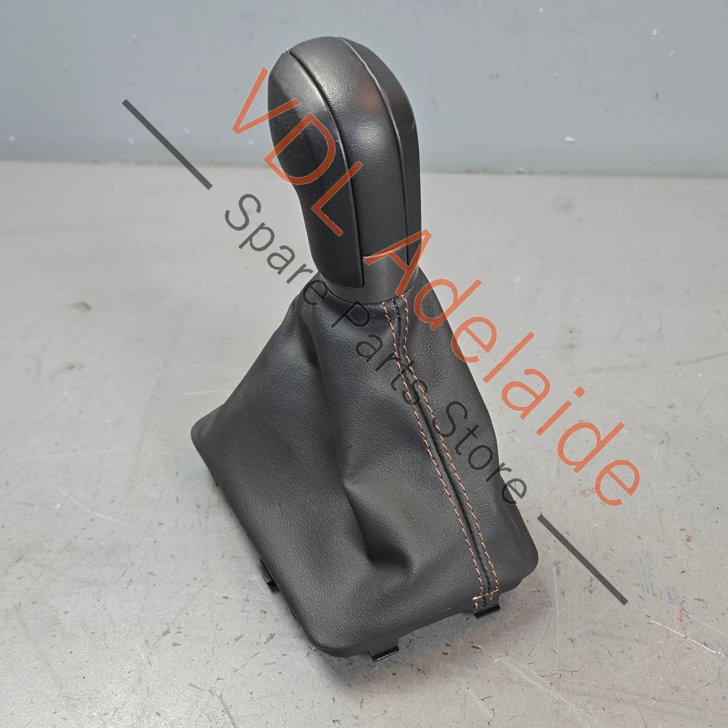 577713203AXPV 577713203A   Cupra Ateca Leather Gear Shifter Knob Handle Grip 577713203A XPV 577713203AXPV