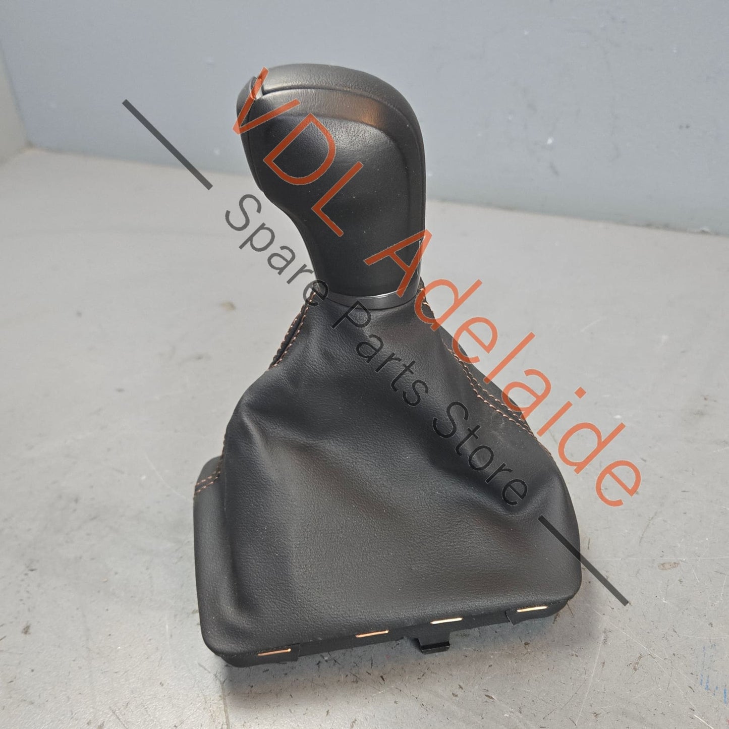577713203AXPV 577713203A   Cupra Ateca Leather Gear Shifter Knob Handle Grip 577713203A XPV 577713203AXPV
