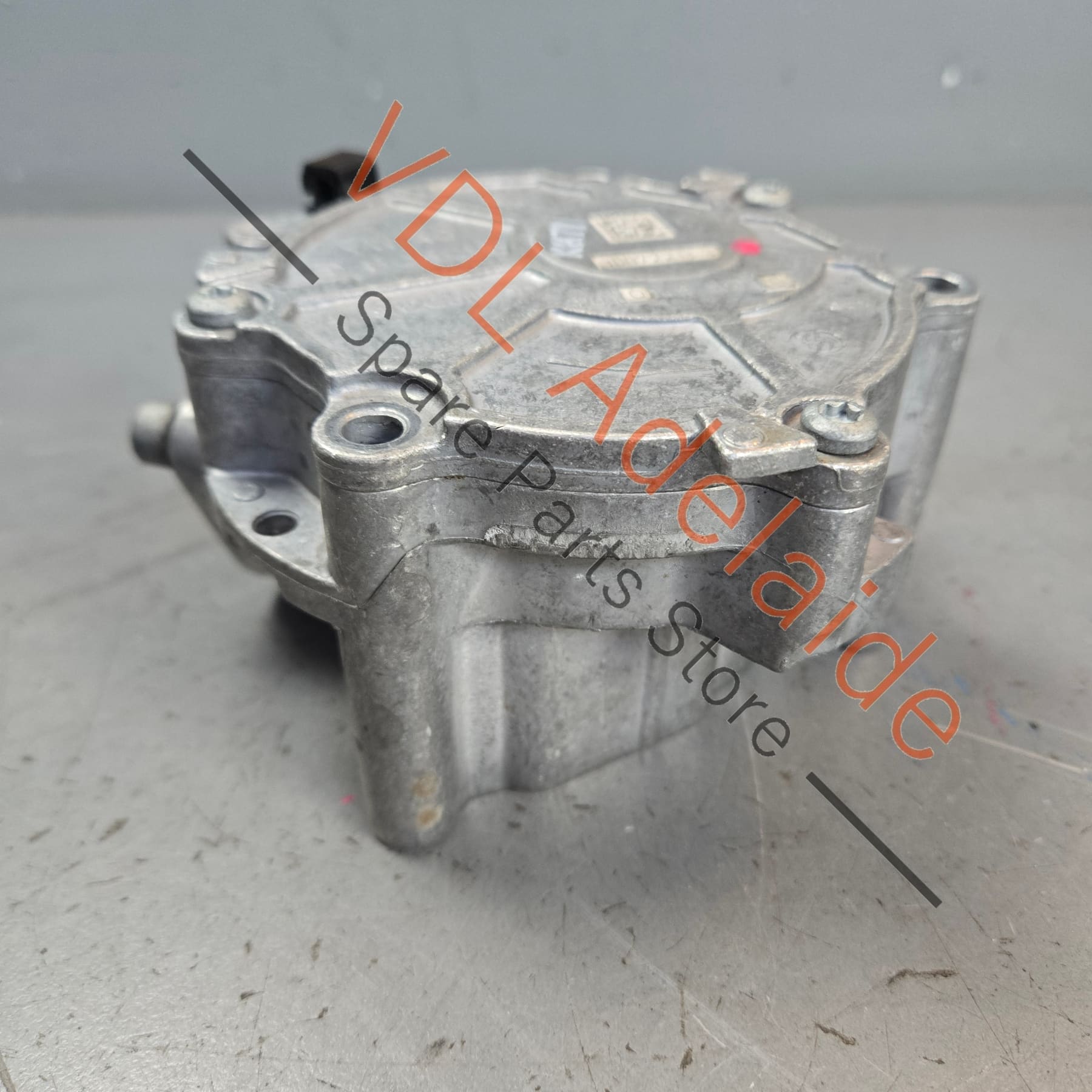 06Q145100G 06Q145100F   VW Audi Vacuum Pump 06Q145100G 06Q145100F
