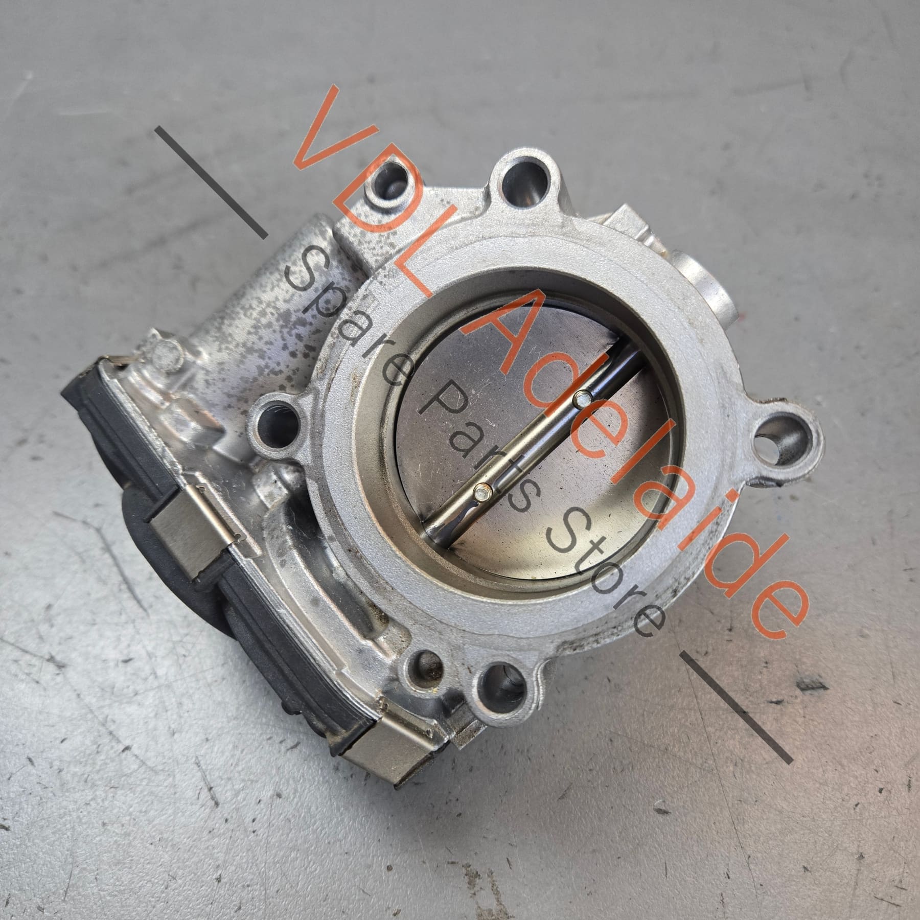 06Q133062A    VW Audi Cupra Throttle Valve Body Flap 06Q133062A