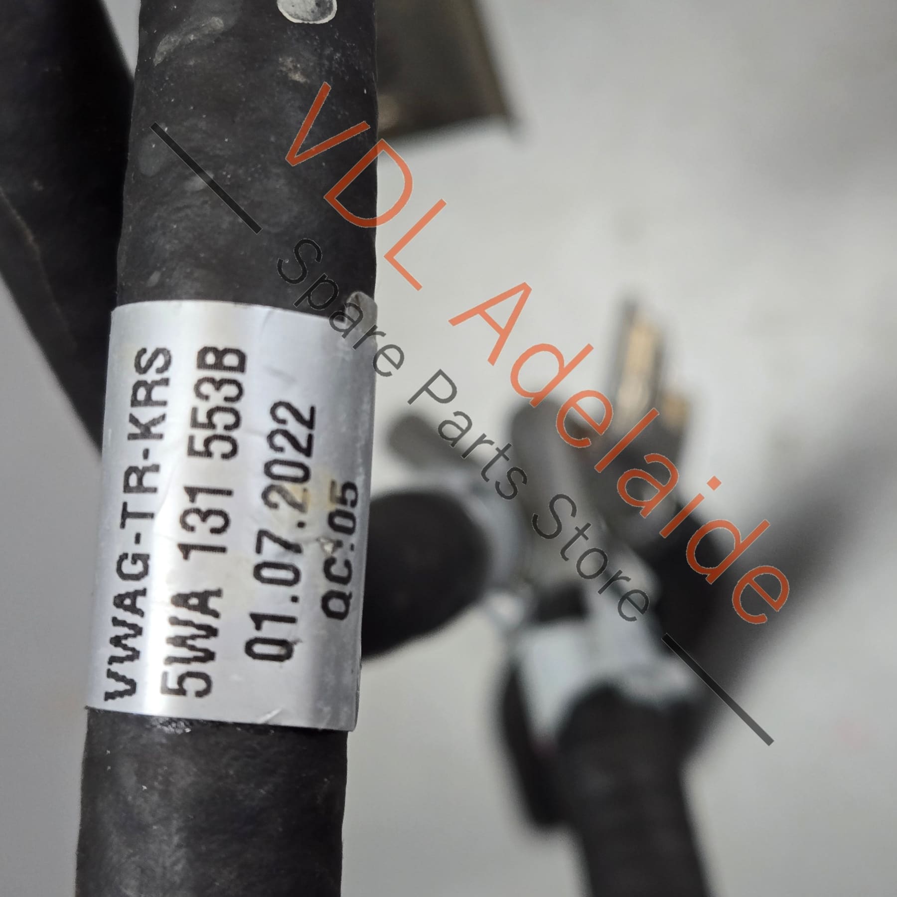 5WA131553B    VW Exhaust Control Line Pipe 5WA131553B