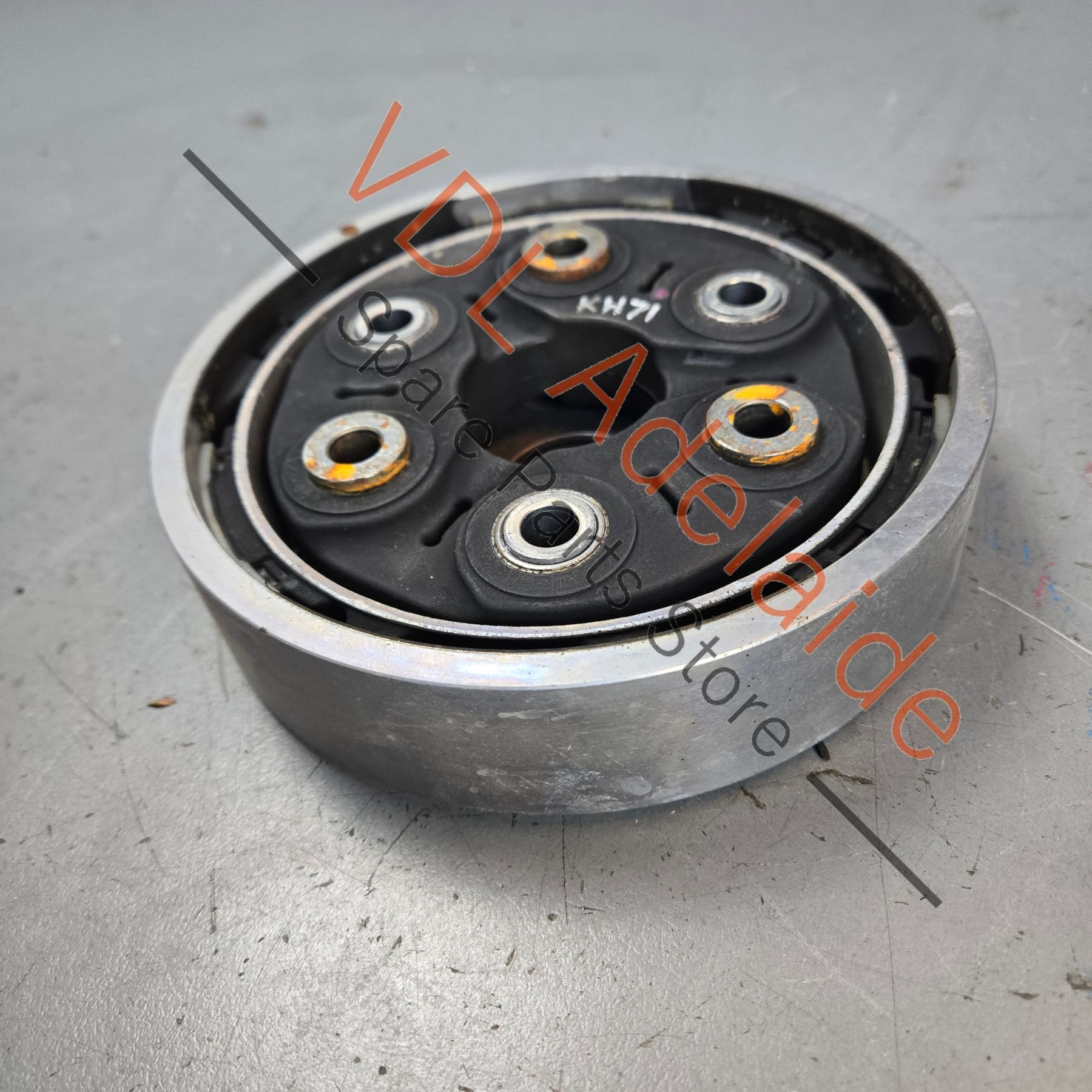 5Q0521307    VW Audi Cupra Driveshaft Flex Disc Rear Differential Coupling 5Q0521307 LOW KM!
