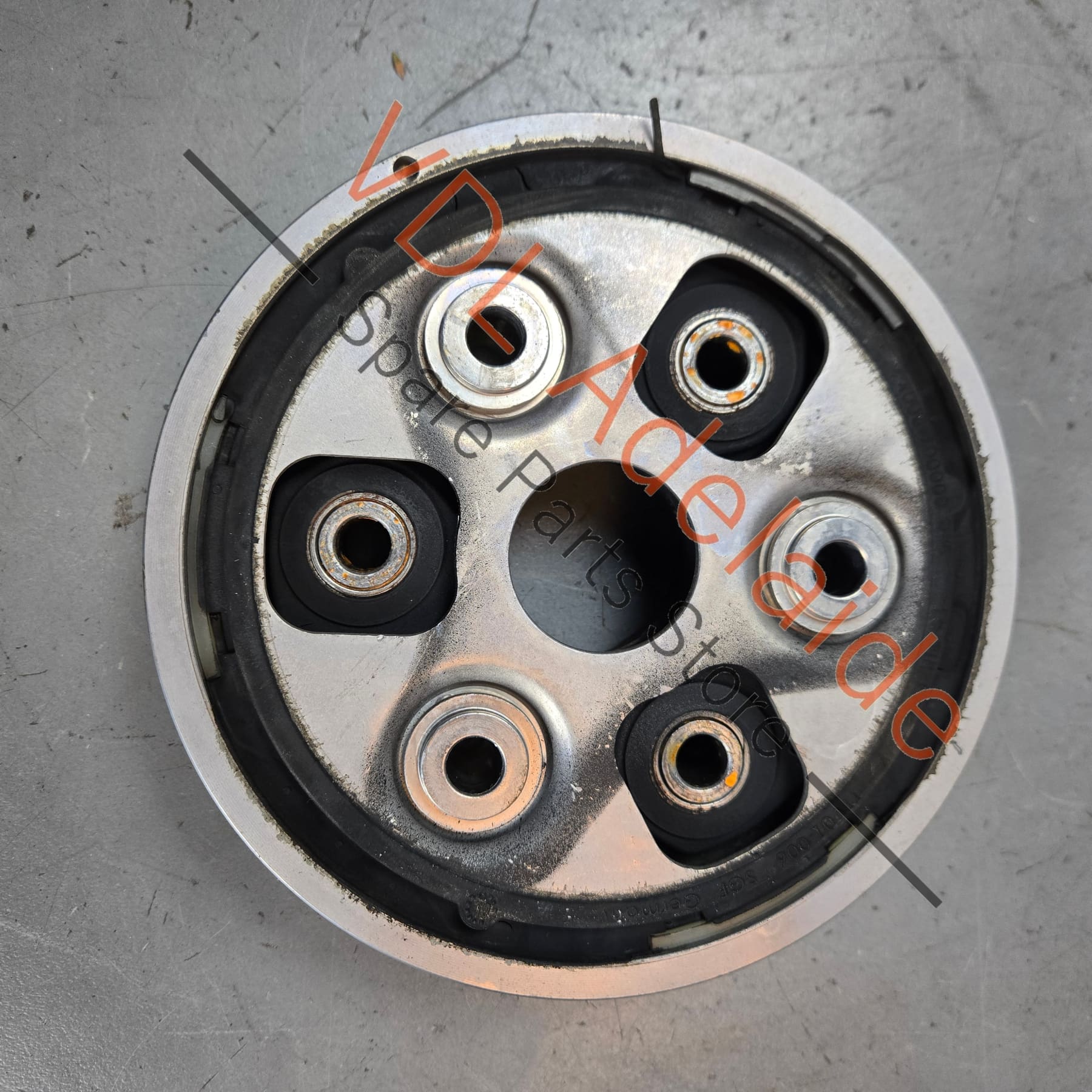 5Q0521307    VW Audi Cupra Driveshaft Flex Disc Rear Differential Coupling 5Q0521307 LOW KM!