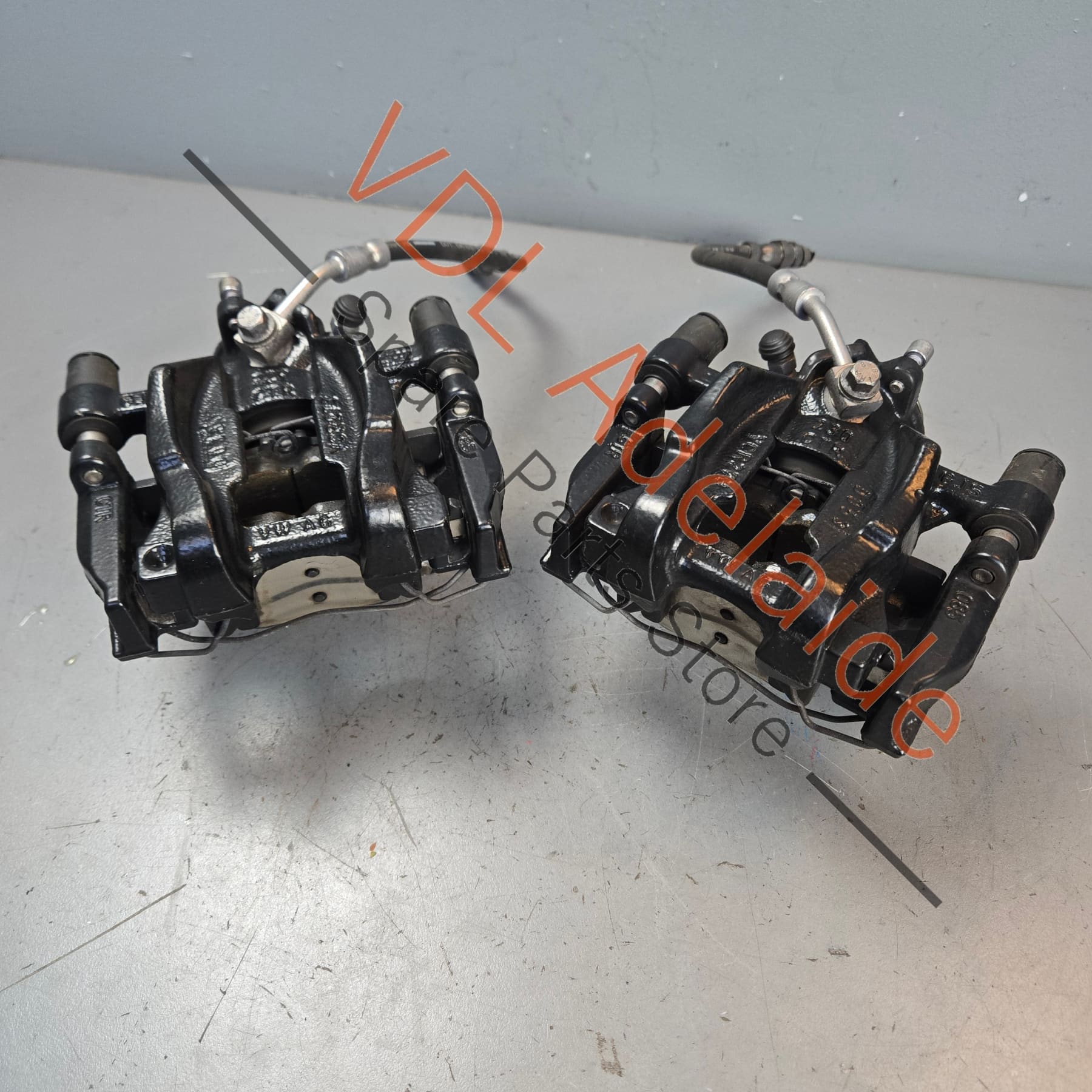 
5Q0615423G 5Q0615424G   Audi S3 Golf R Cupra Rear Brake Caliper Set Pair suit 310mm x 22mm Vented Rotor