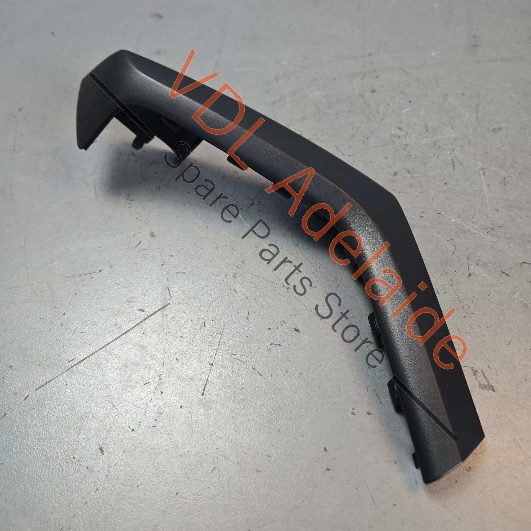 575867197C    Cupra Ateca Front or Rear Left Interior Door Handle Trim 575867197C