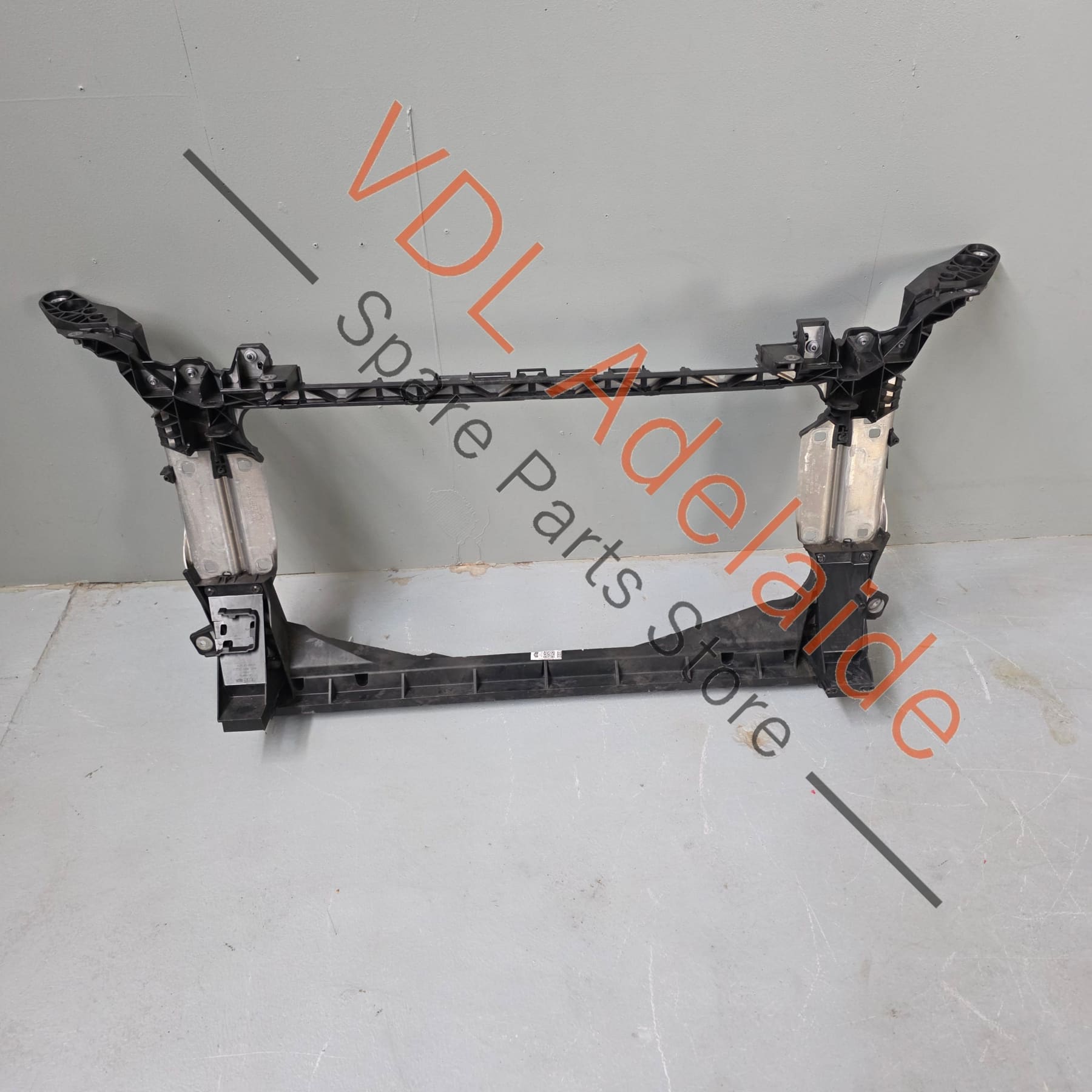 4K0805594B    Audi A7 RS7 A6 RS6 Etron Radiator Support Panel 4K0805594B