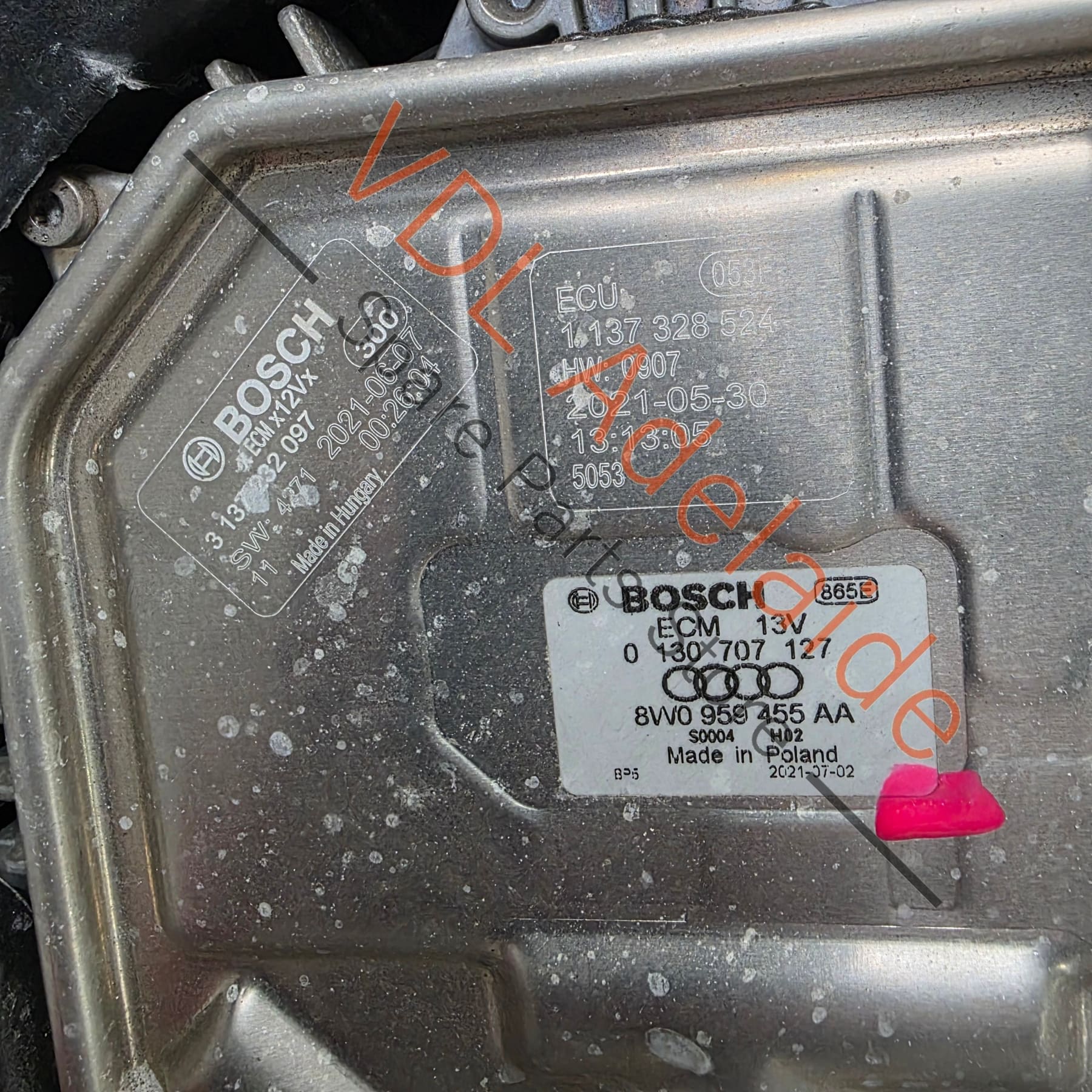 8W0959455AB 8W0959455AA 8W0121207C  Audi RS7 4K Q7 4M Radiator fan assembly 8W0121207C 8W0959455AB 8W0959455AA