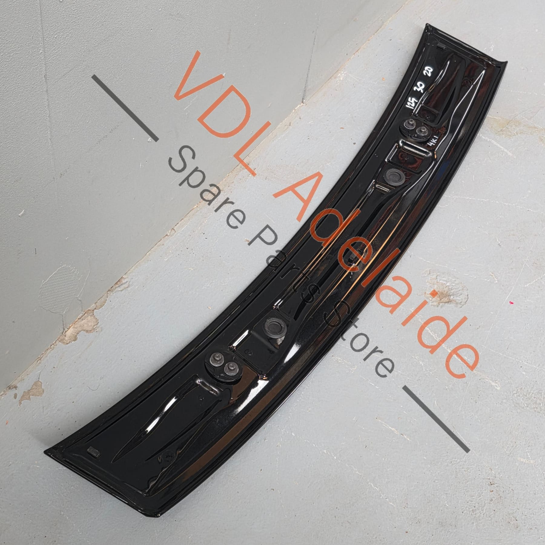 4K8827934    Audi RS7 2020-2021 Rear Spoiler 4K8827934