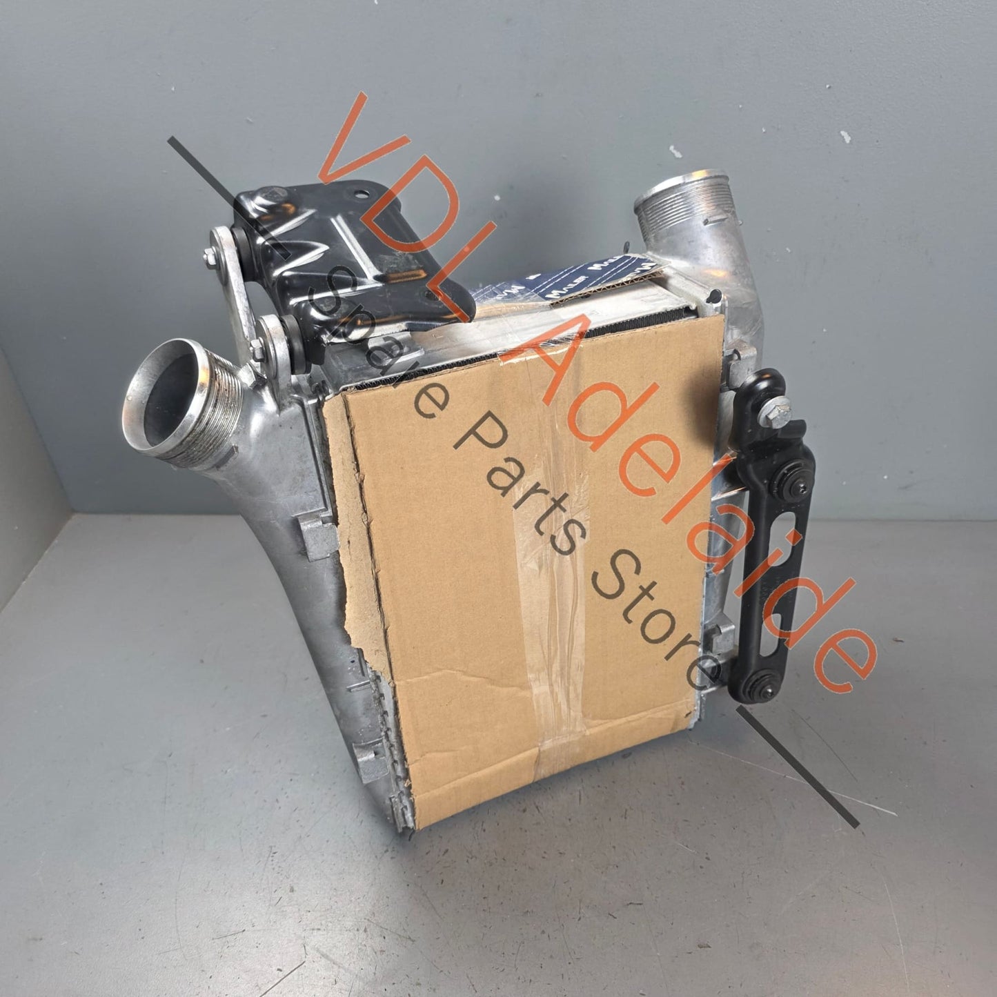4K0145806B    Audi RS6 C8 RS7 4K Right Side Intercooler 4K0145806B