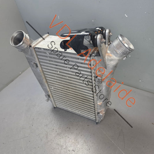 4K0145806B    Audi RS6 C8 RS7 4K Right Side Intercooler 4K0145806B