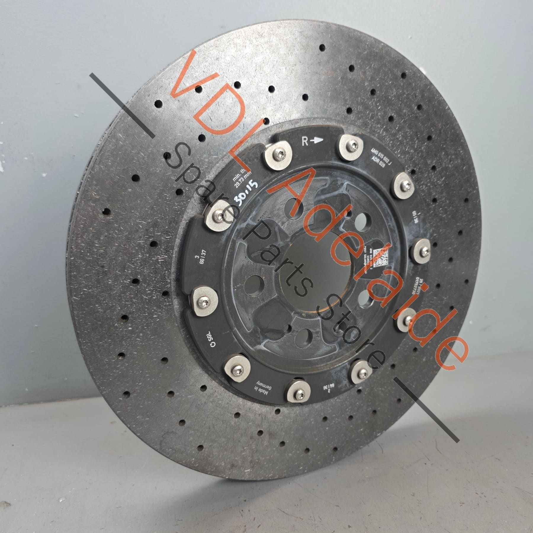 4M0615602J    Audi RS6 RS7 RS8 Carbon Ceramic Rear Right Brake Disc Rotor 370mm x 30mm 4M0615602J