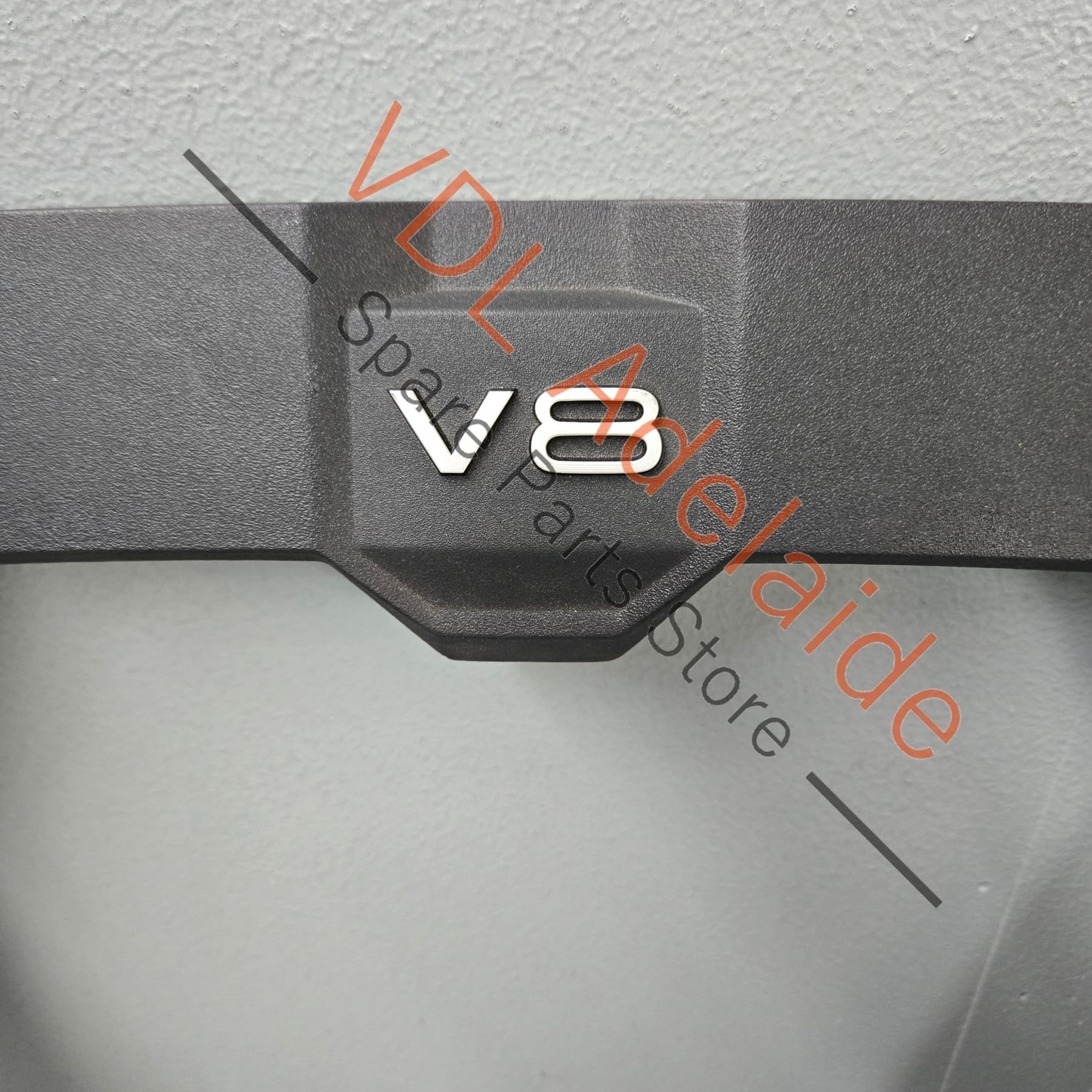 4K0103925A    Audi RS7 RS6 Engine Cover Trim for V8 4.0 4K0103925A
