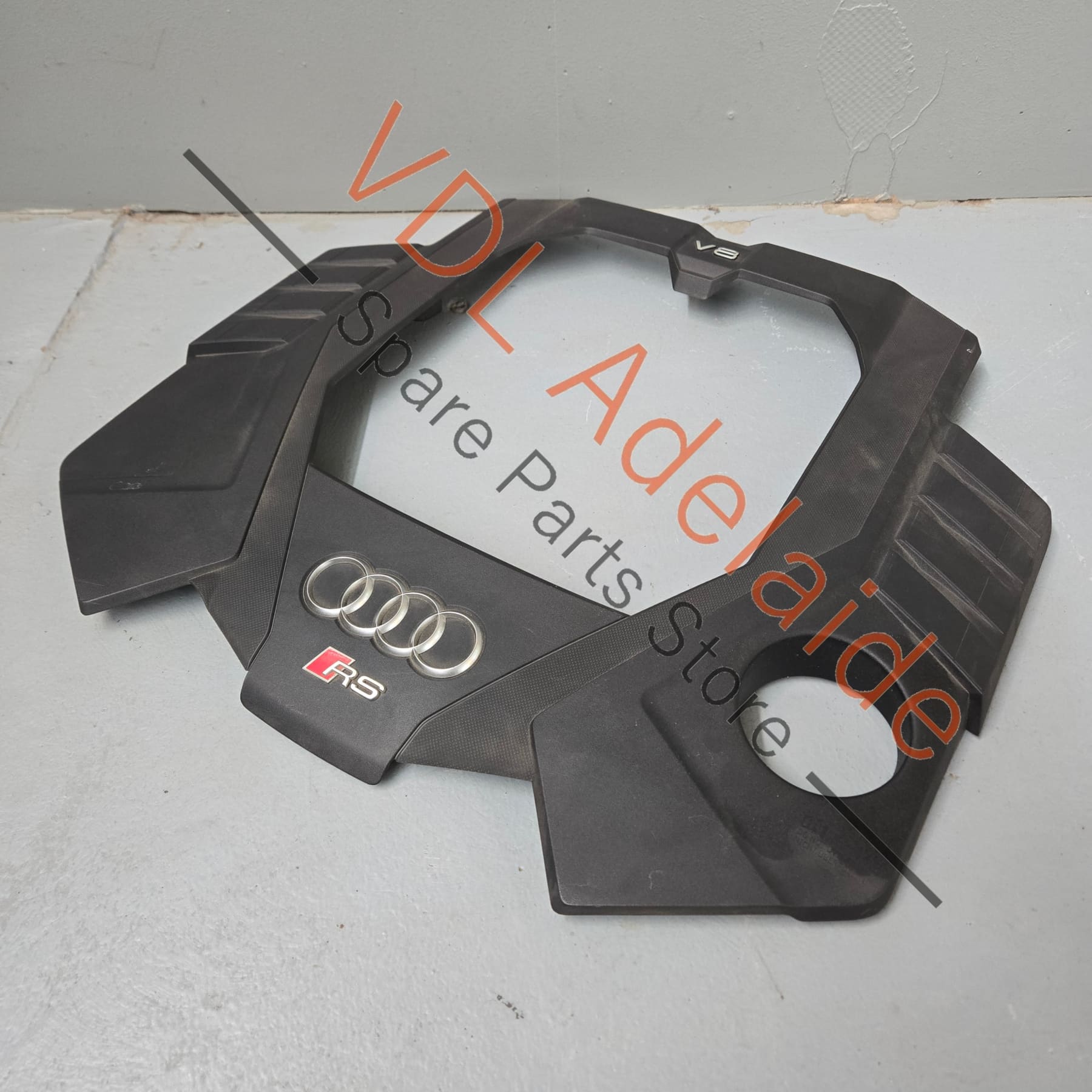 4K0103925A    Audi RS7 RS6 Engine Cover Trim for V8 4.0 4K0103925A