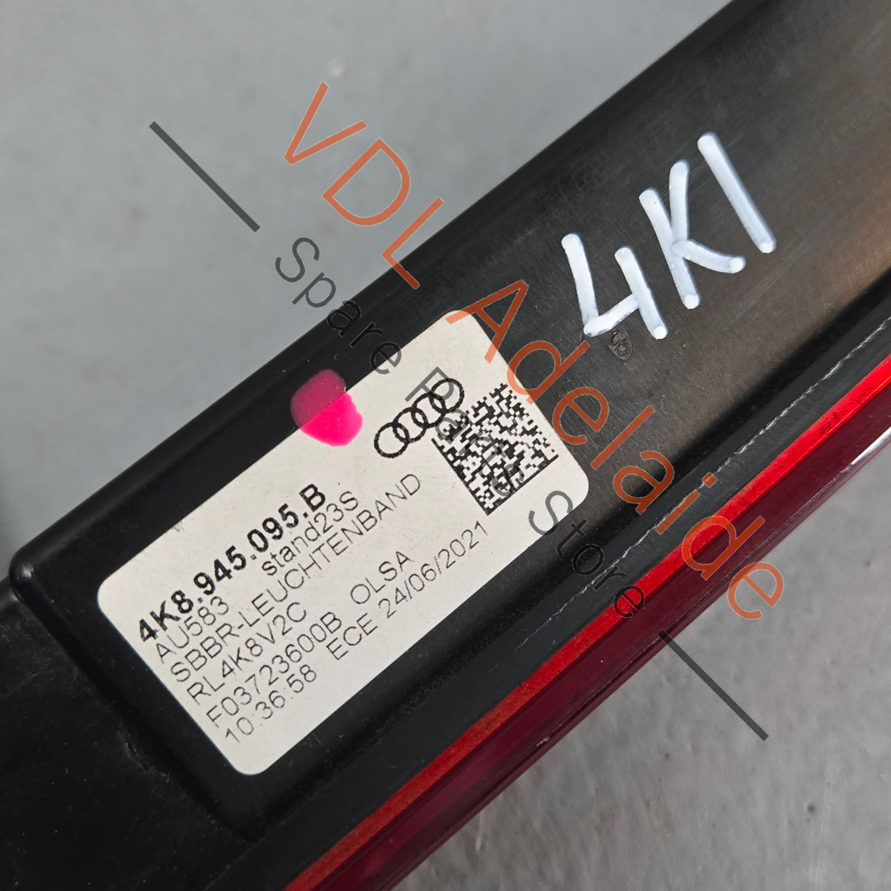 4K8945095B    Audi A7 S7 RS7 LED Rear Middle Brake Light 4K8945095B