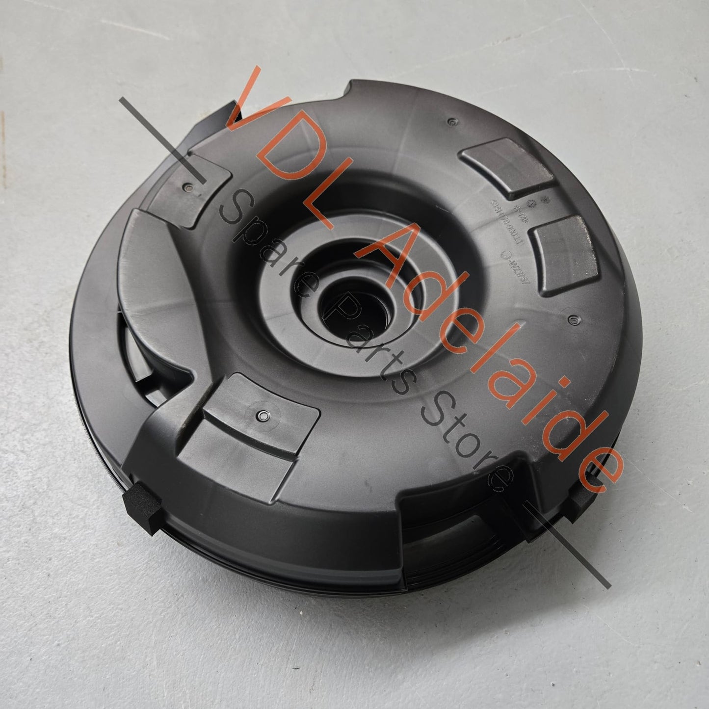 4K0035914    Audi RS6 S7 RS7 Rear Bass Subwoofer for Spare Wheel Boot 4K0035914 Bang Olufsen