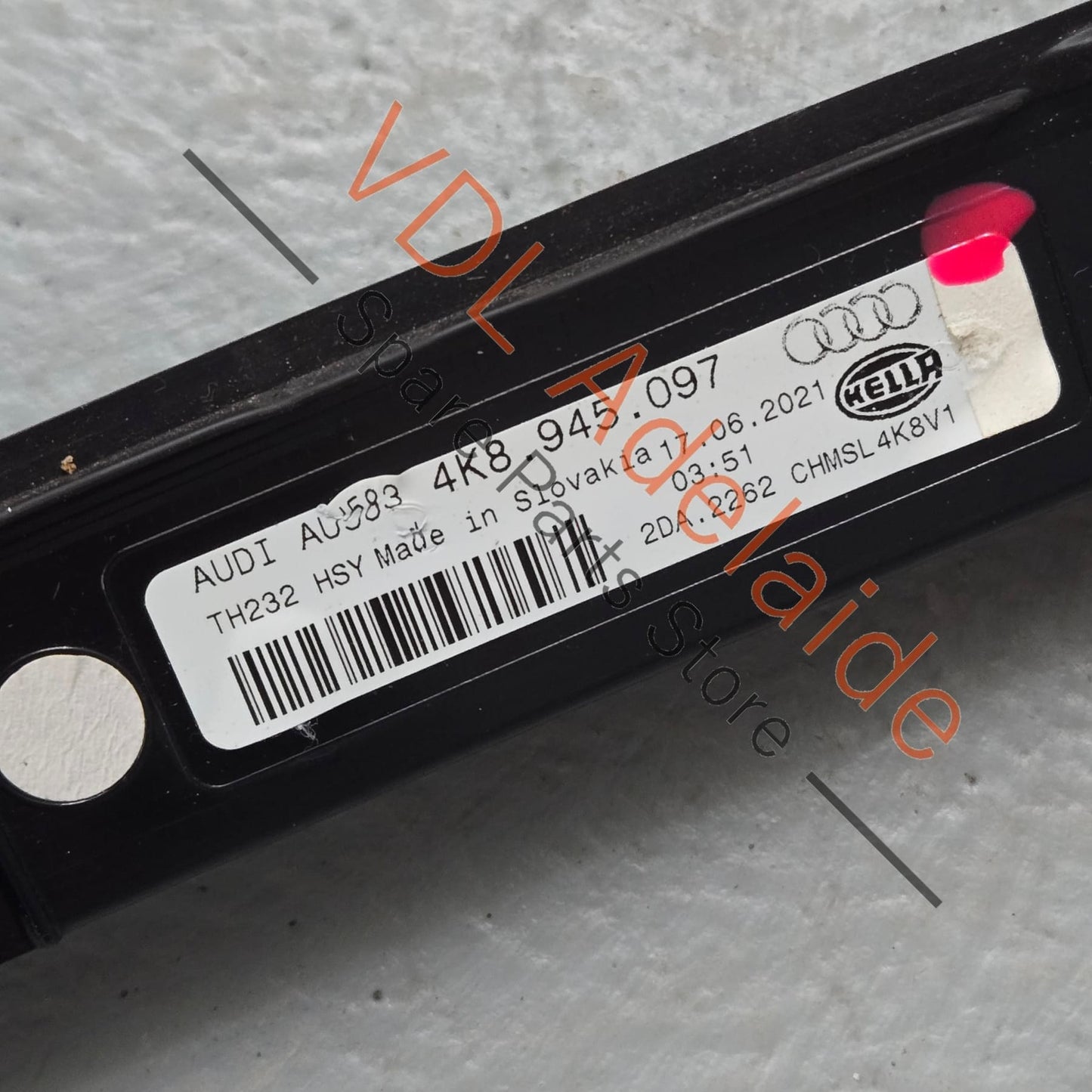 4K8945097    Audi A7 S7 RS7 Rear Third Middle Brake Light for top of window 4K8945097