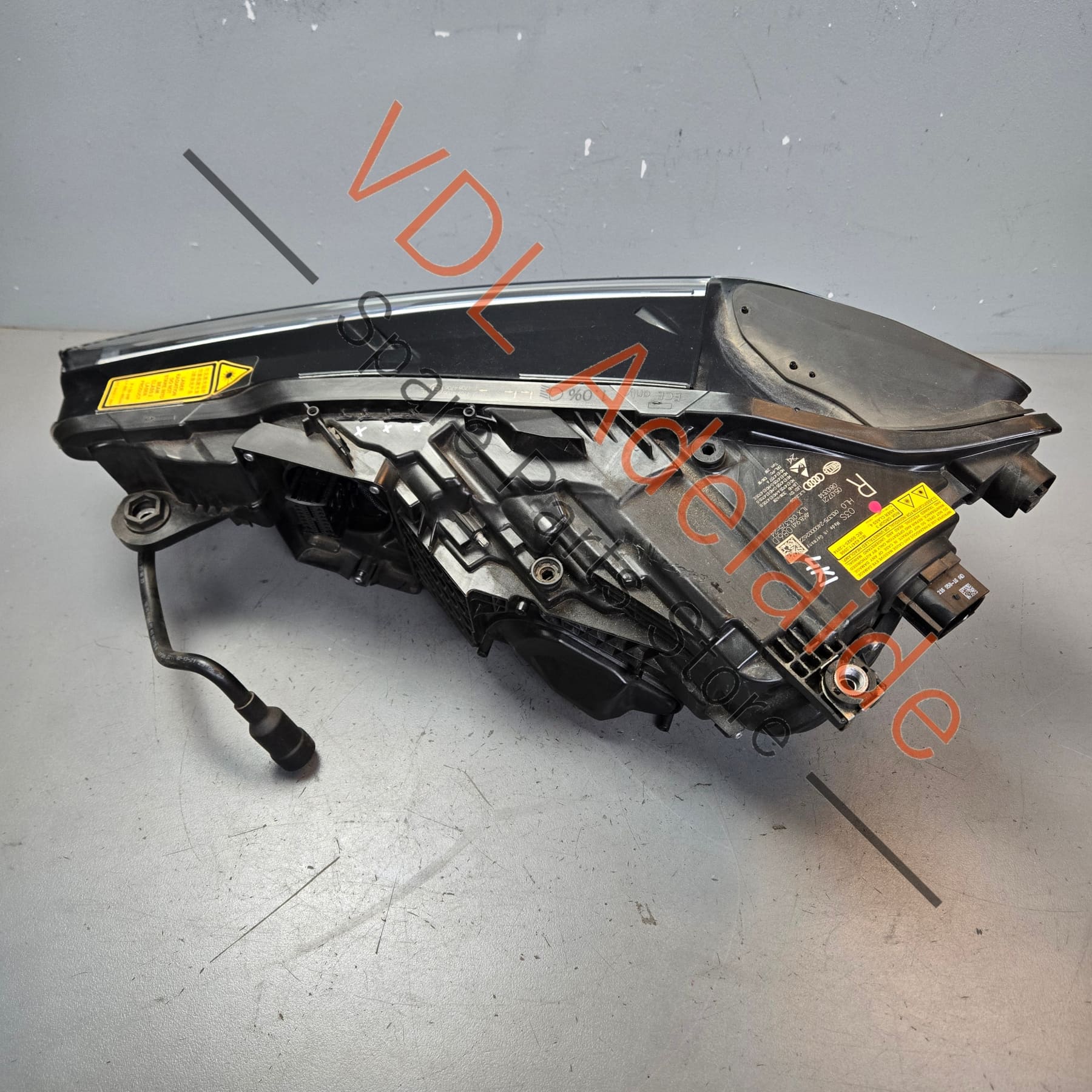 4K8941086D    Audi RS7 C8 4K Right Side LED Headlight with Laser Main Beam 4K8941086D for RHD models