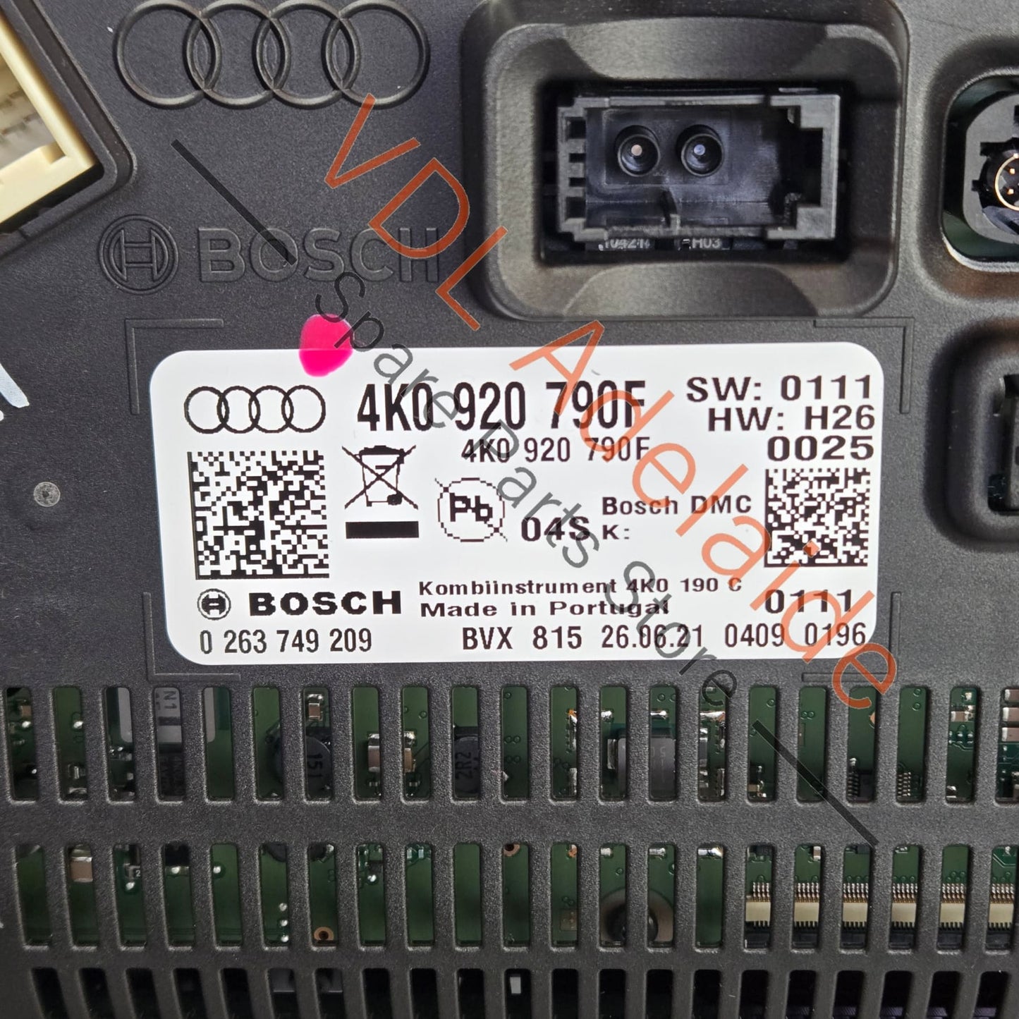 4K0920790F    Audi RS7 4K C8 Virtual Cockpit Dash Screen Instrument Cluster 4K0920790F