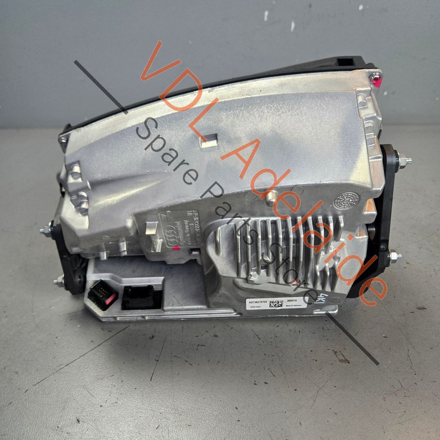 4K8919617J    Audi RS7 Heads Up Display Projector Screen 4K8919617J