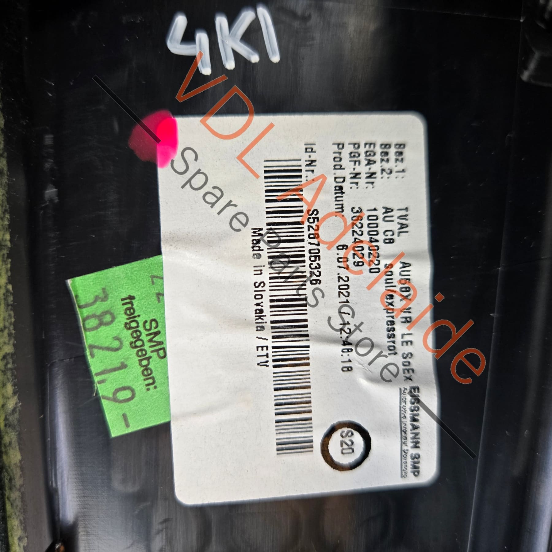 4K0867173BDWR 4K0867174BDWR 4K0867373BDWR 4K0867374BDWR Audi RS7 C8 4K Set of 4x Leather Interior Door Handles with red stitch