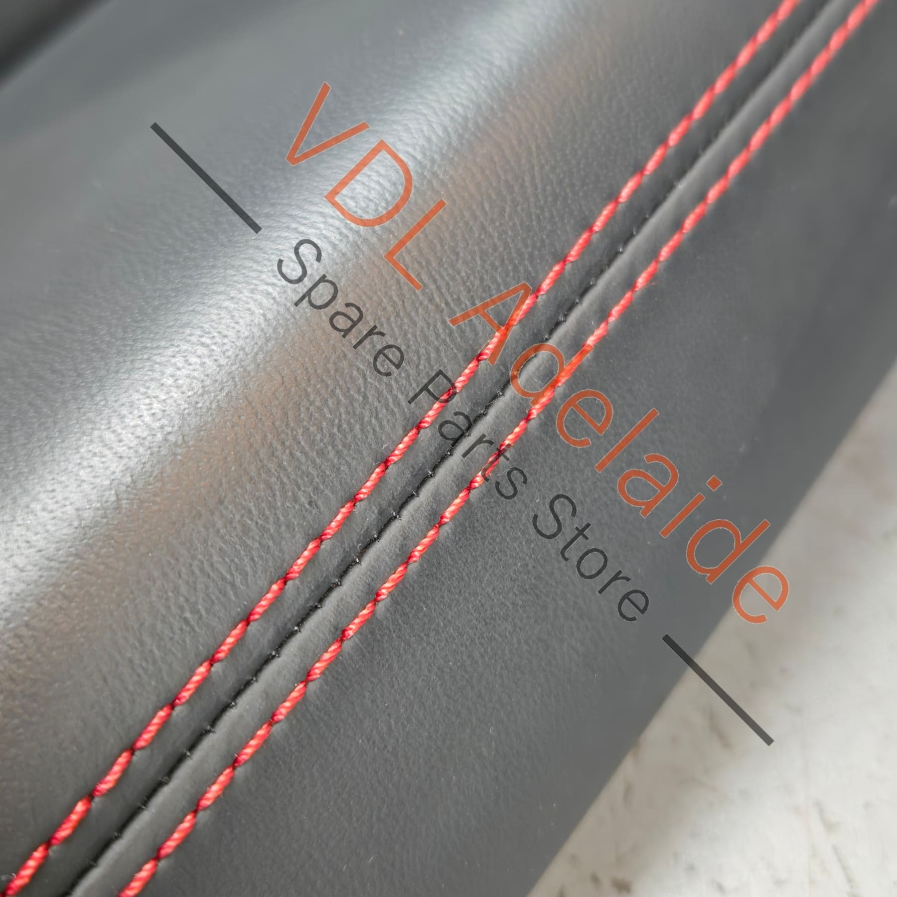 4K0867173BDWR 4K0867174BDWR 4K0867373BDWR 4K0867374BDWR Audi RS7 C8 4K Set of 4x Leather Interior Door Handles with red stitch