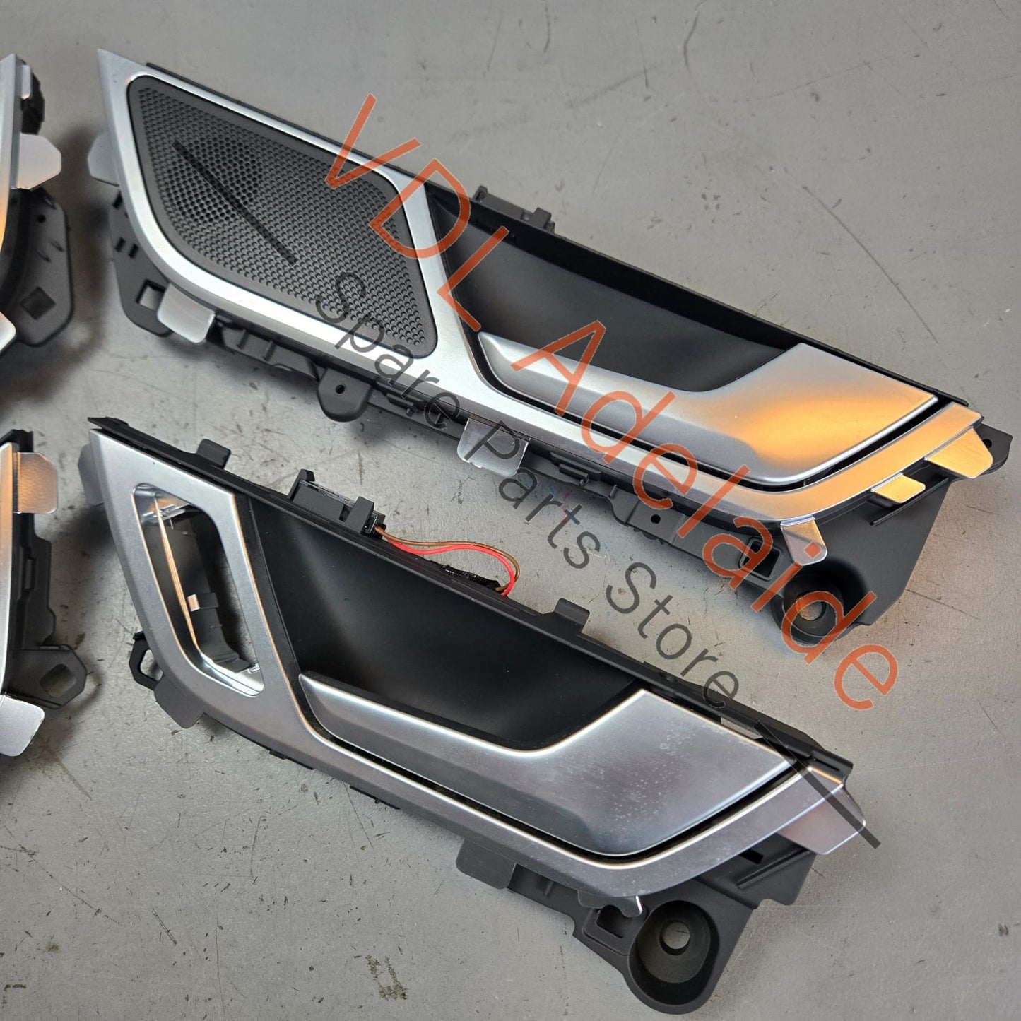 4K0837019A3Q7 4K0837020A3Q7 4K0839019A3Q7 4K0839020A3Q7 Audi RS6 RS7 4K C8 Set of 4 Interior Door Handle Levers Pulls Chrome