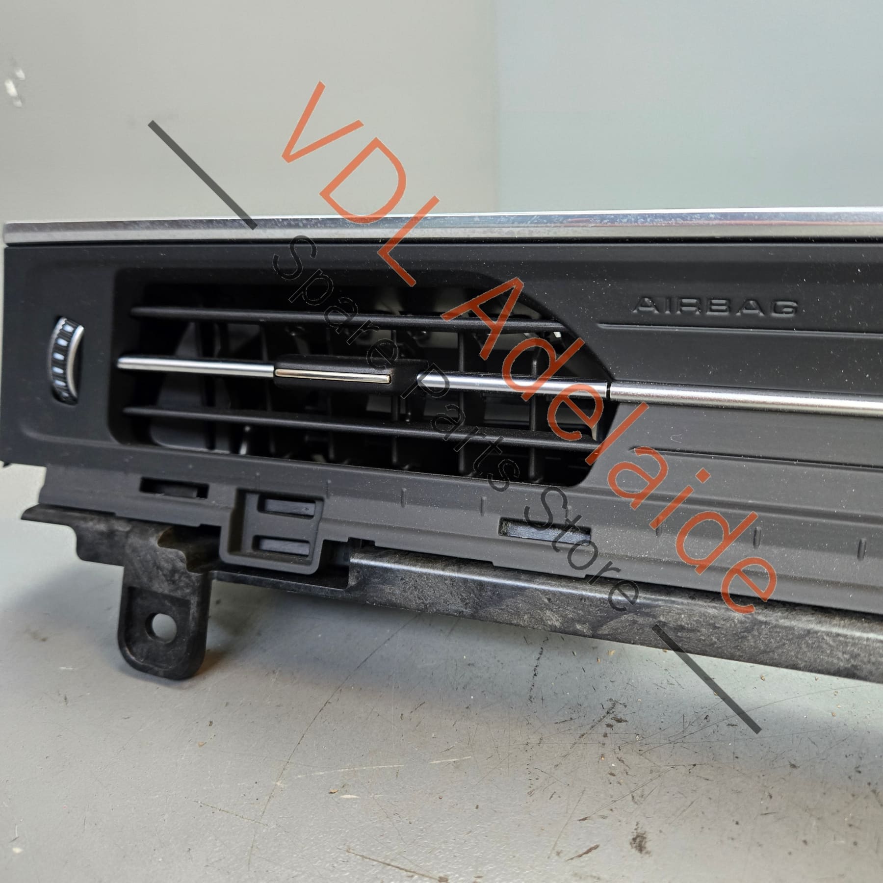 4K2820901A6PS    Audi A6 A7 RS6 RS7 Dashboard Air Vent Centre for RHD 4K2820901A 6PS