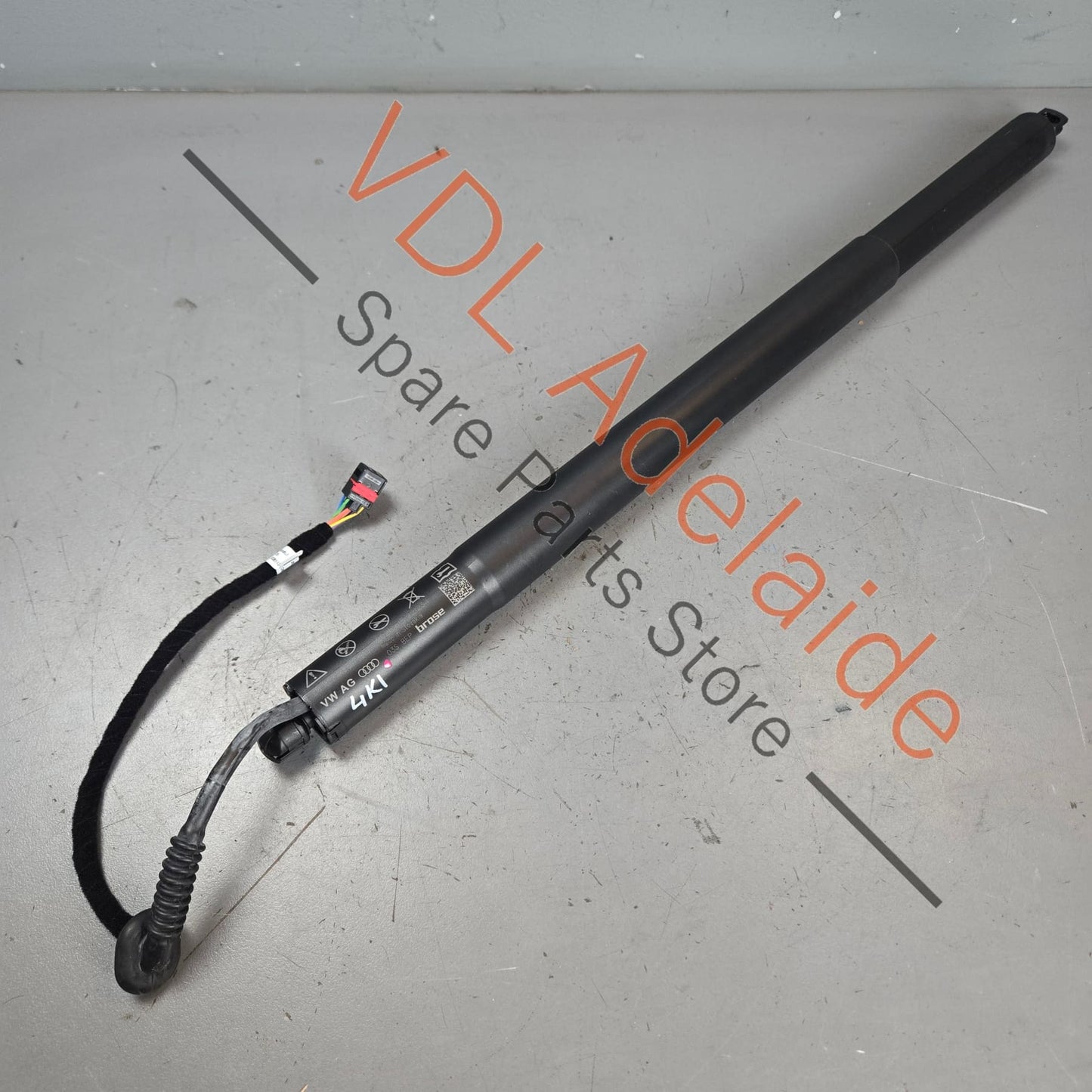 4K8827851J 4K8827851L   Genuine Audi RS7 A7 S7 Electric Boot Hatch Tailgate Drive Unit Lift Struts Each 4K8827851J 4K8827851L