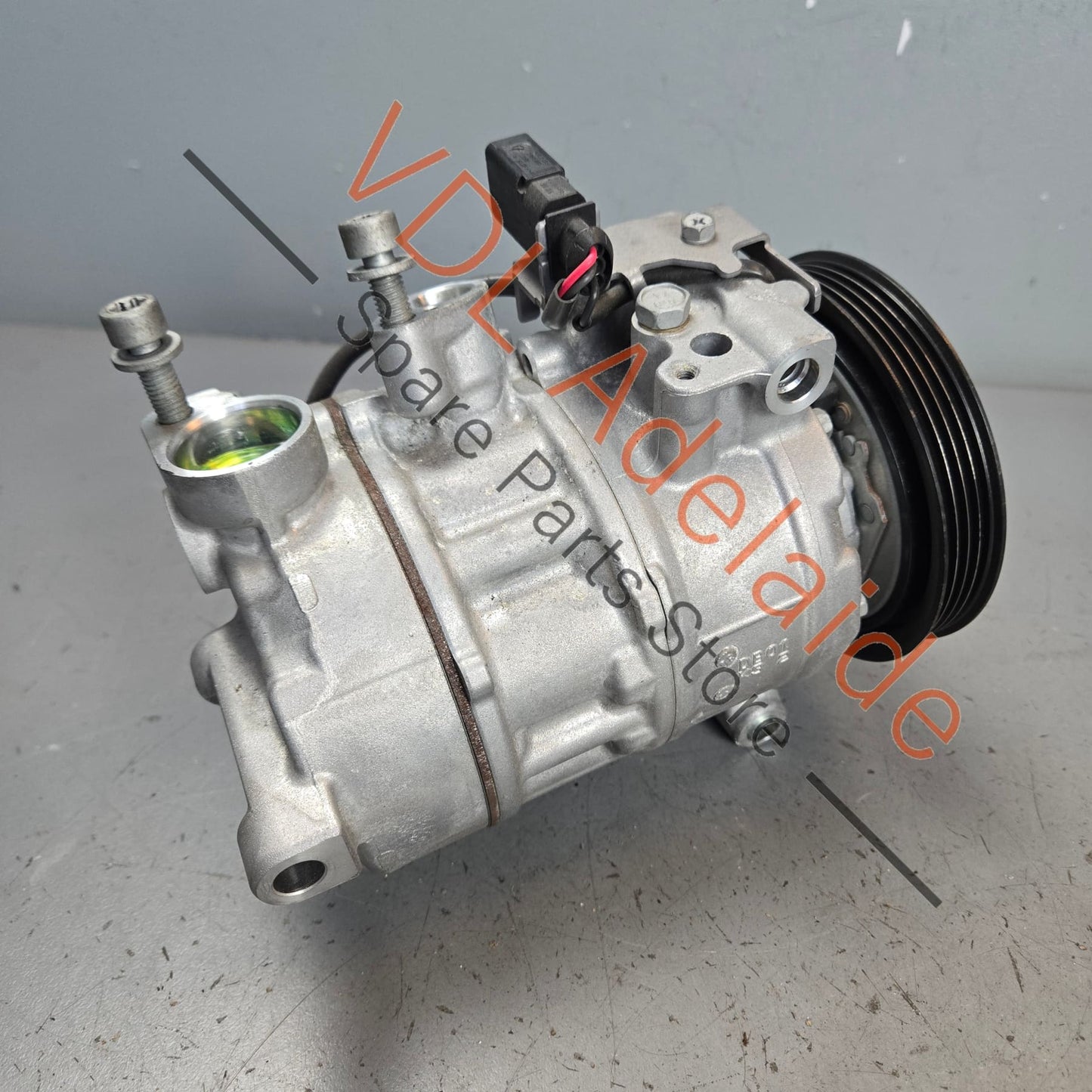 4K0816803J    Audi RS6 RS7 C8 4K AC Compressor 4K0816803J Genuine OEM