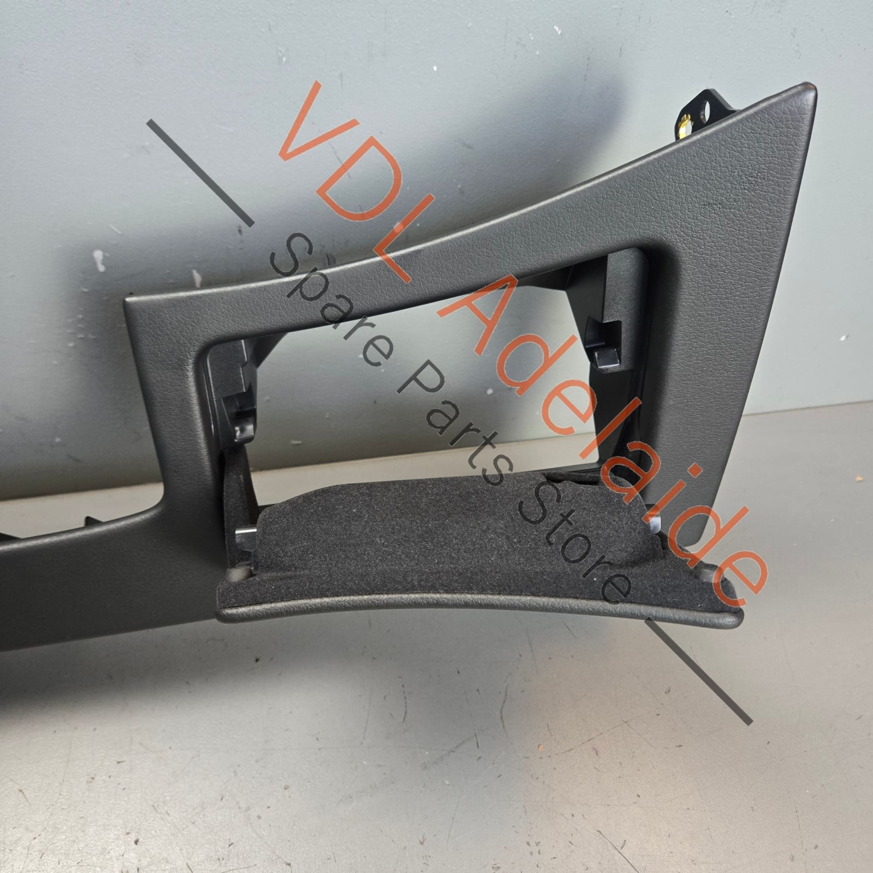 4K286307524A    Audi A7 A6 Dashboard Lower Cover Trim with Glovebox for Right Side 4K2863075 24A