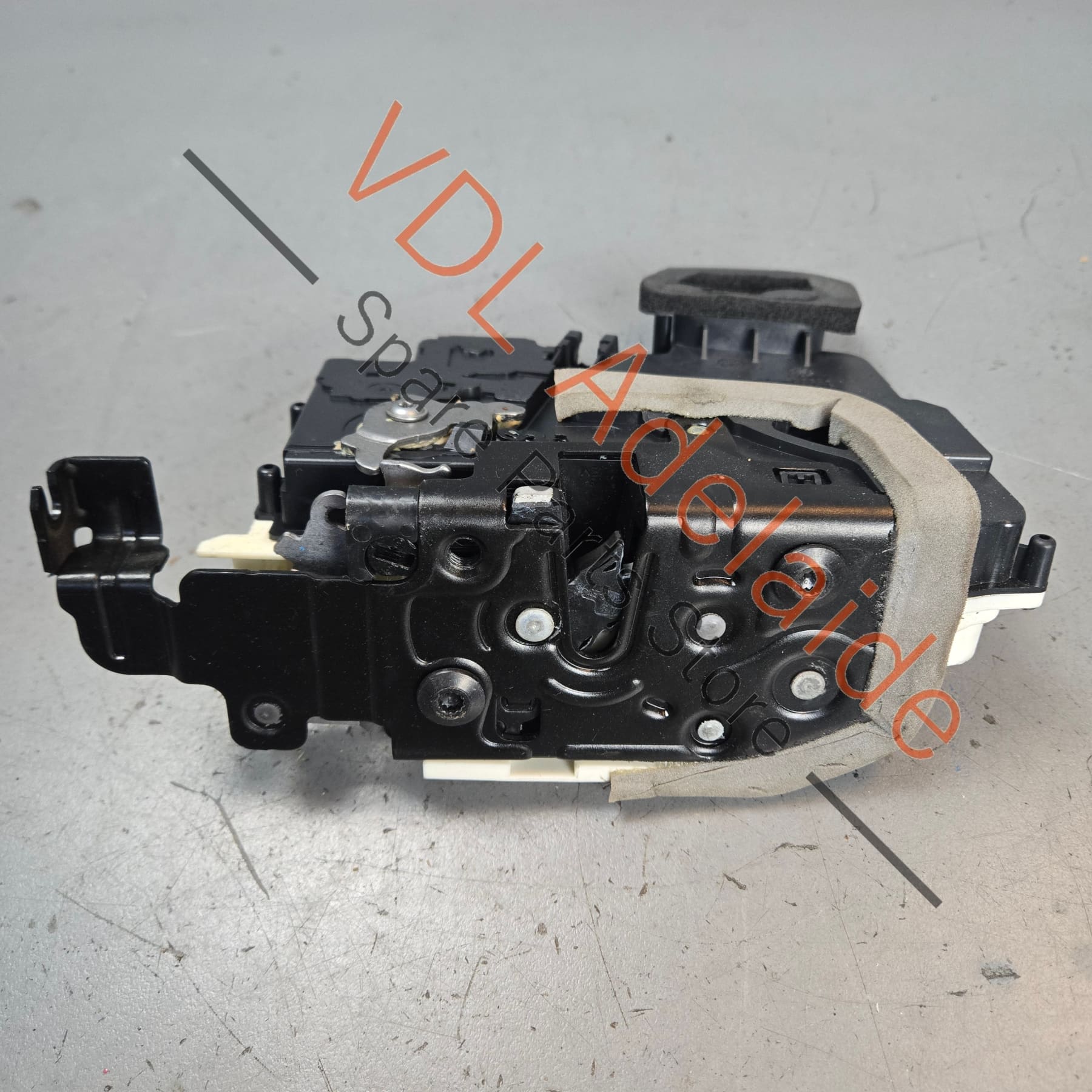 4K2837016K    Audi Q8 A7 A6 Urus Door Lock Mechanism Front Left 4K2837016K