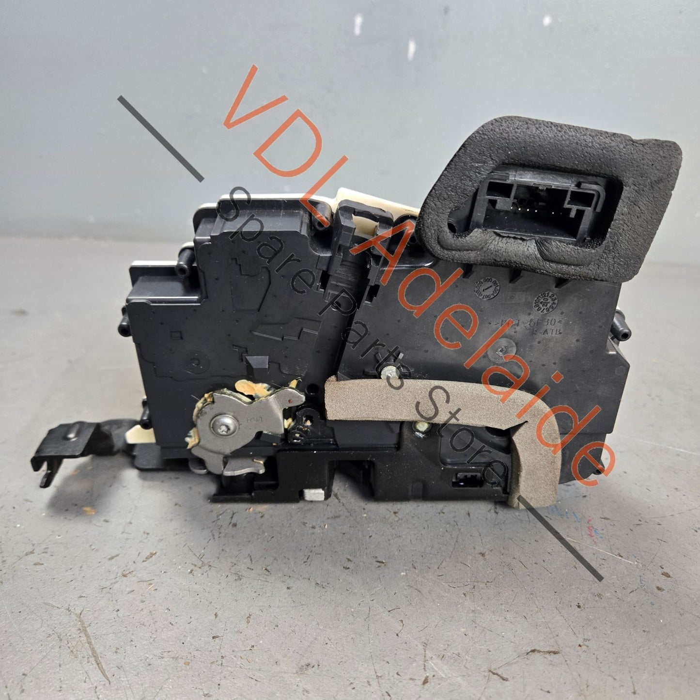 4K2837016K    Audi Q8 A7 A6 Urus Door Lock Mechanism Front Left 4K2837016K