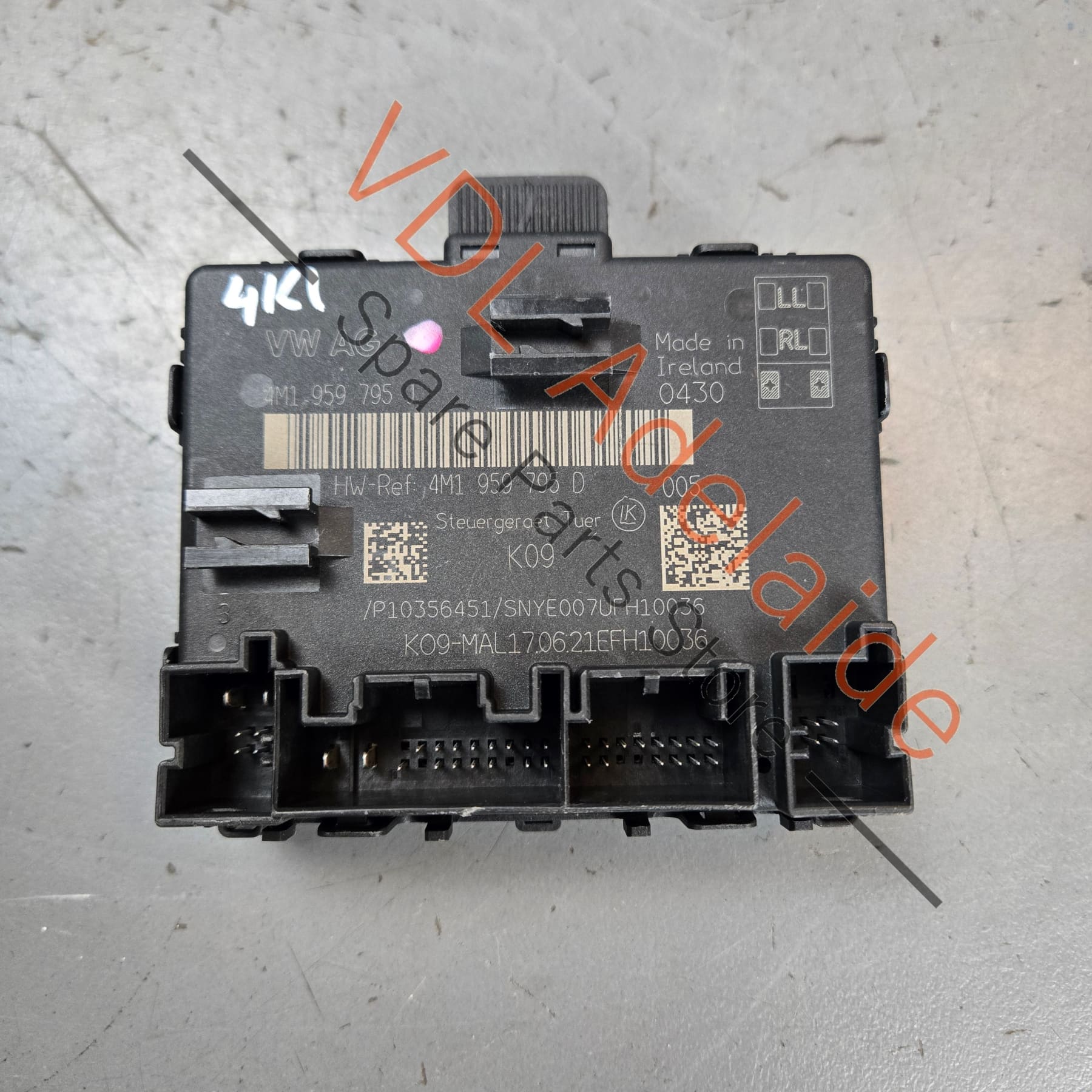 4M1959795J    Audi RS7 RS6 SQ5 A8 Touareg Urus Door Control Unit Rear Left/Right 4M1959792J