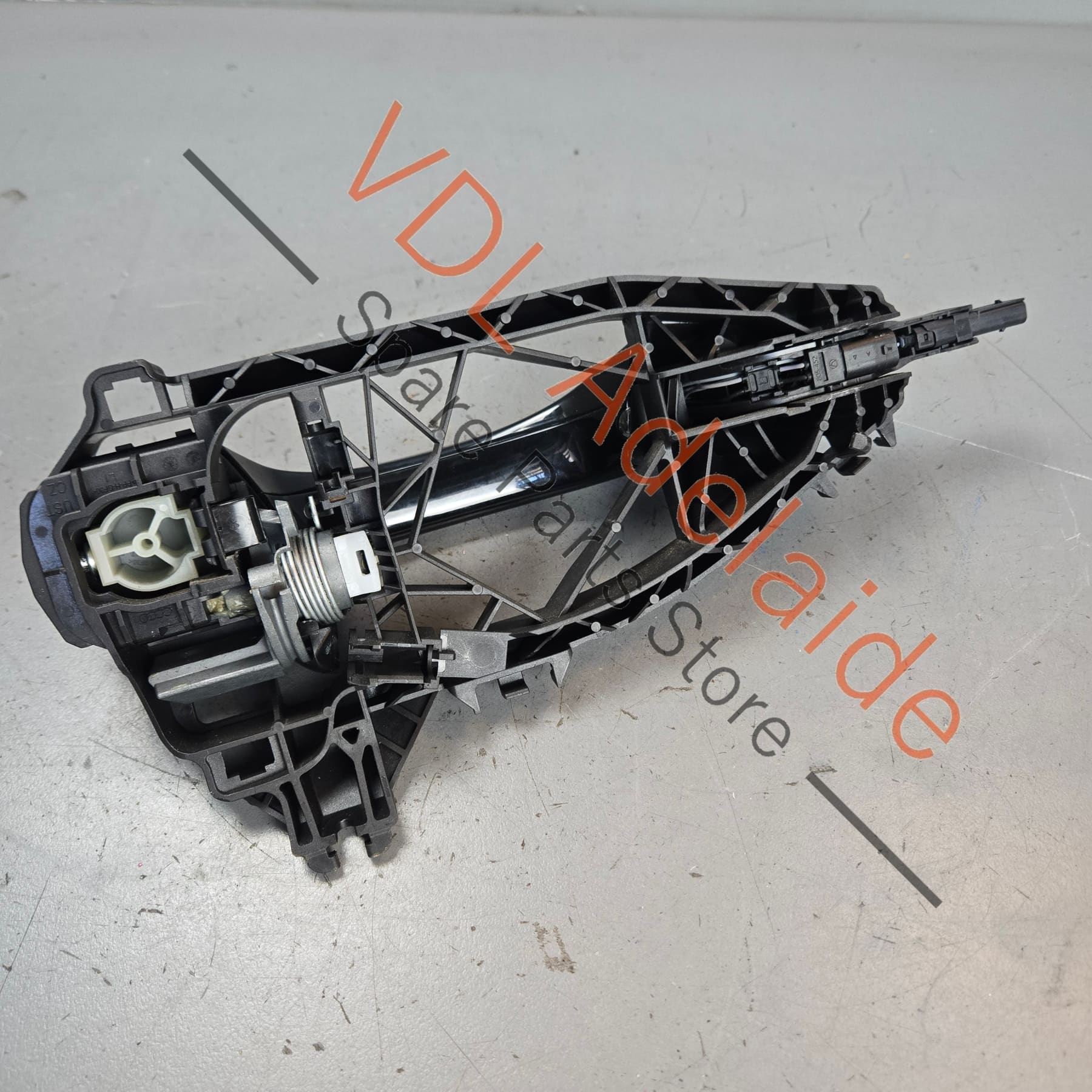 4N0927753 4N0837811B 4N0837207AGRU  Audi Left Side Door Handle with Keyless Sensor 4N0927753 4N0837207A GRU 4N0837811B