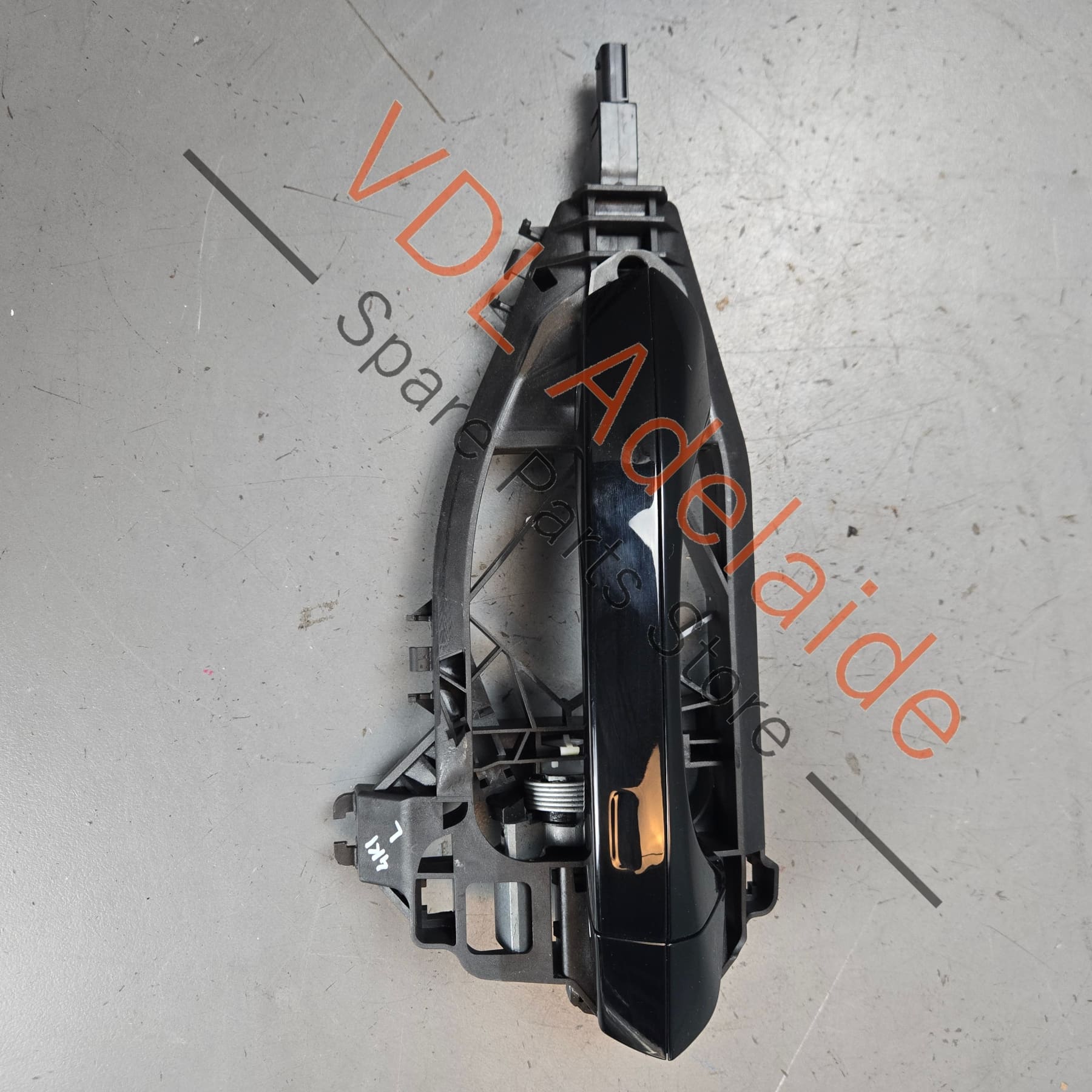 4N0927753 4N0837811B 4N0837207AGRU  Audi Left Side Door Handle with Keyless Sensor 4N0927753 4N0837207A GRU 4N0837811B