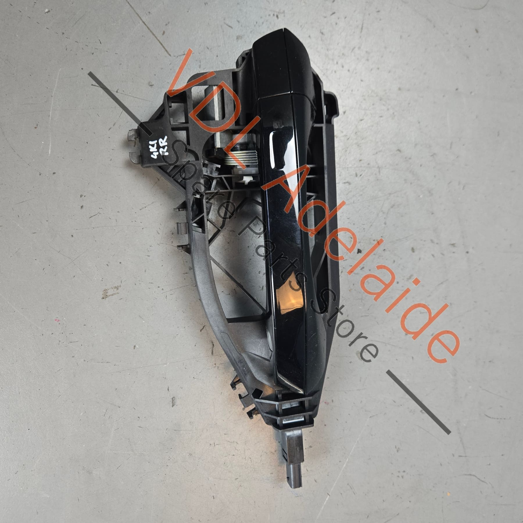 4N0927754 4N0837812B 4N0837208AGRU  Audi Right Side Door Handle with Keyless Sensor 4N0927754 4N0837208A GRU 4N0837812B