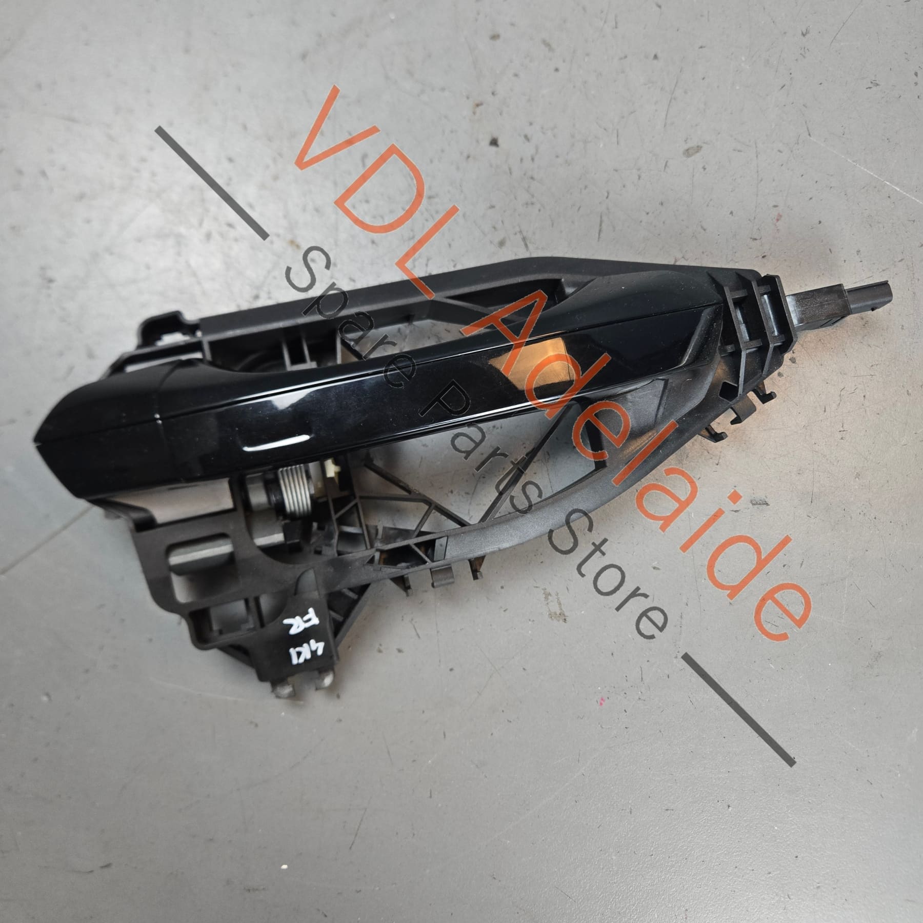 4N0927754 4N2837812B 4N0837208AGRU  Audi Right Side Drivers Door Handle with Keyless Sensor 4N0927754 4N0837208A GRU 4N2837812B